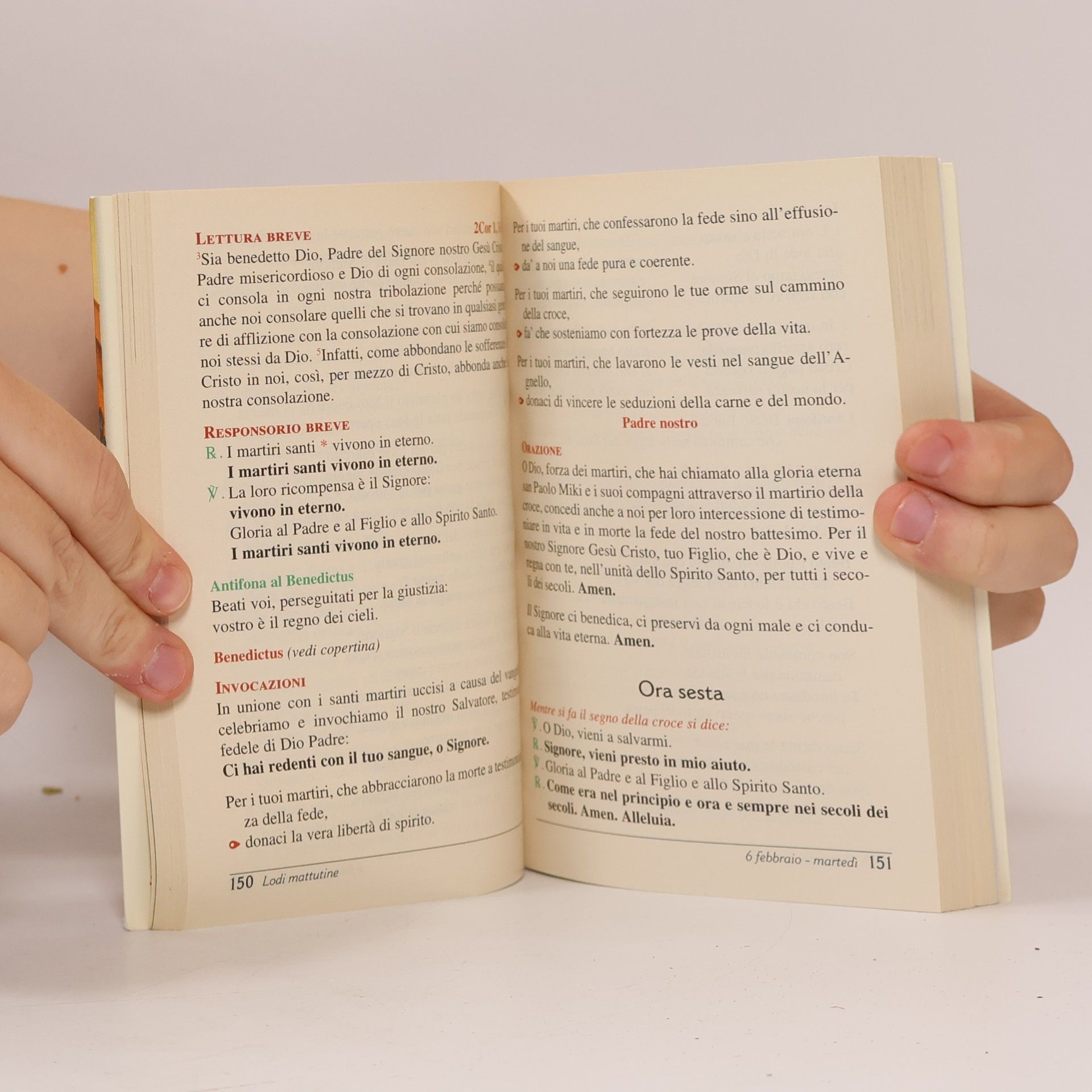 Con acqua viva. Liturgia delle ore quotidiana. Lodi, ora sesta, vespri, compieta