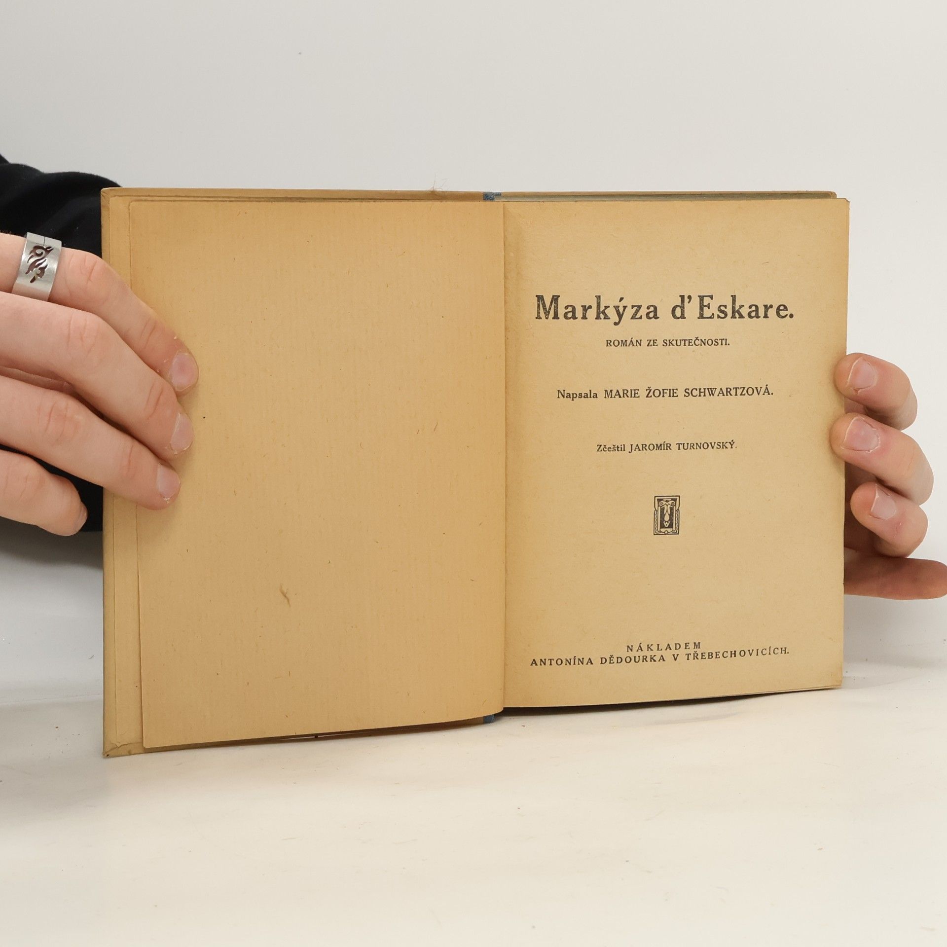 M. Schwartzová Markýza d'Eskare I