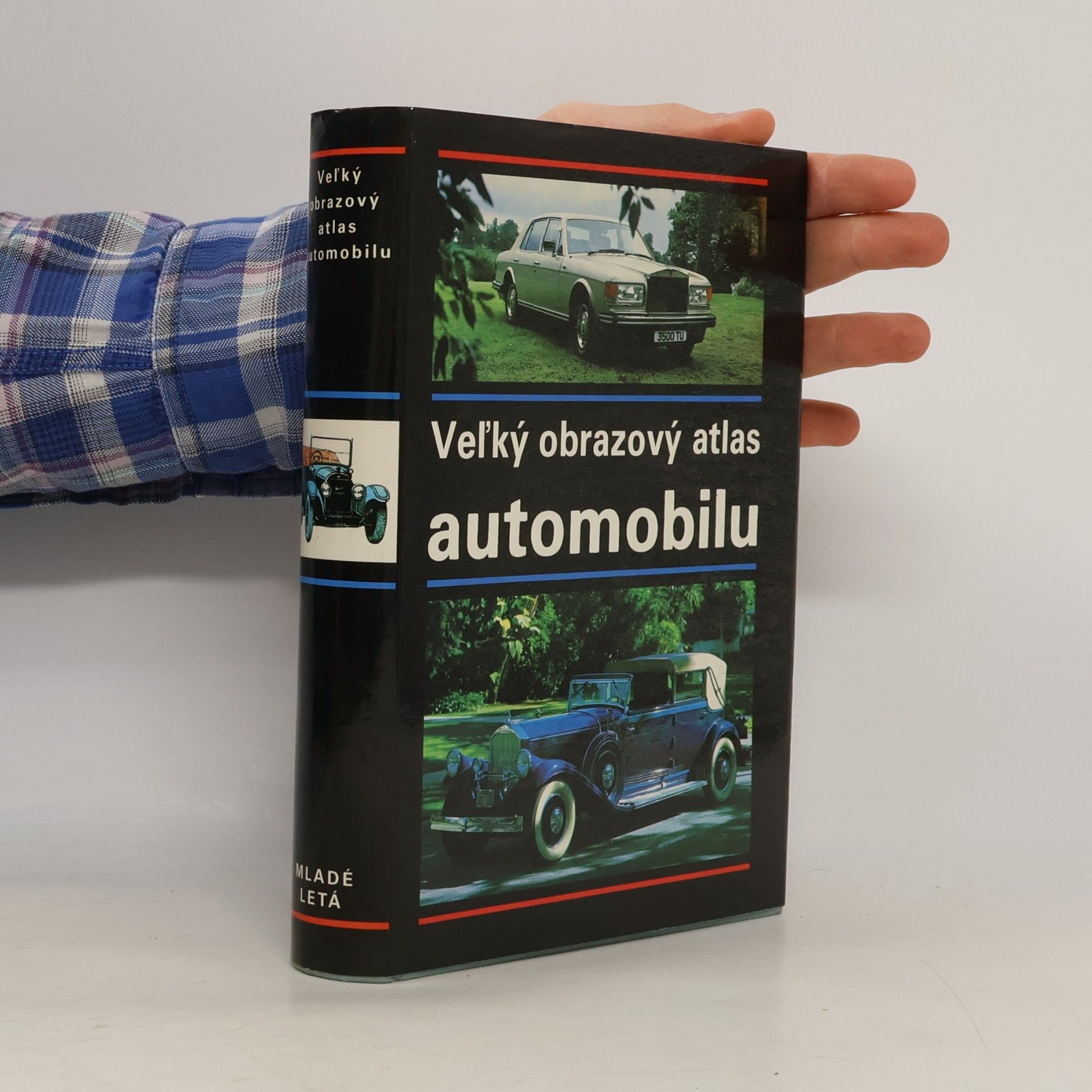 Veľký obrazový atlas automobilu