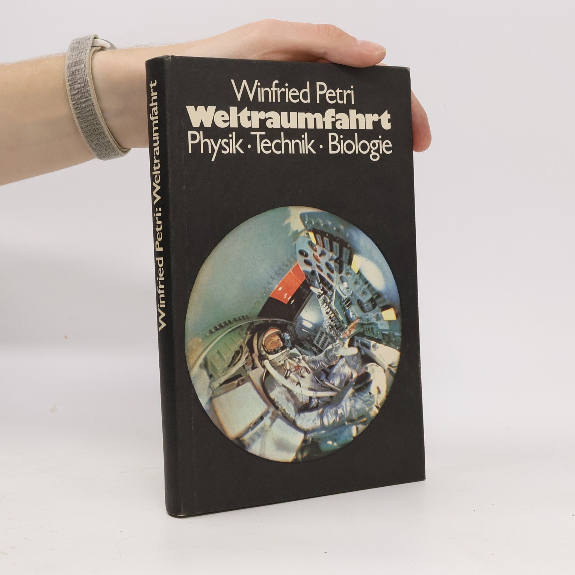 Weltraumfahrt