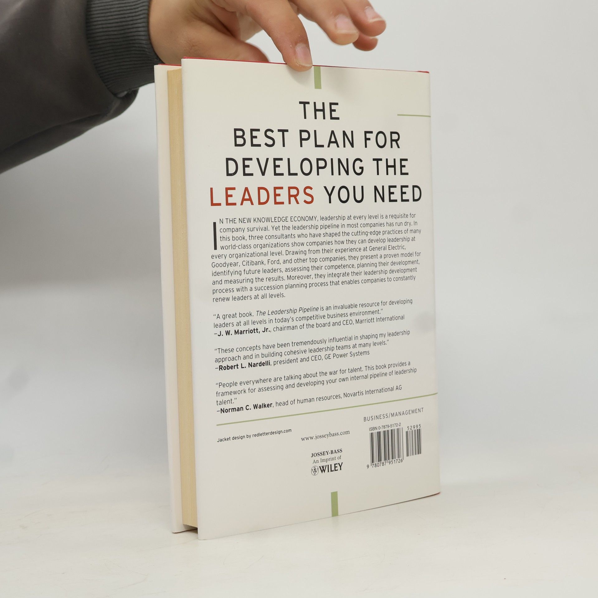 Ram Charan The Leadership Pipeline : How To Build the Leadership-Powered Company