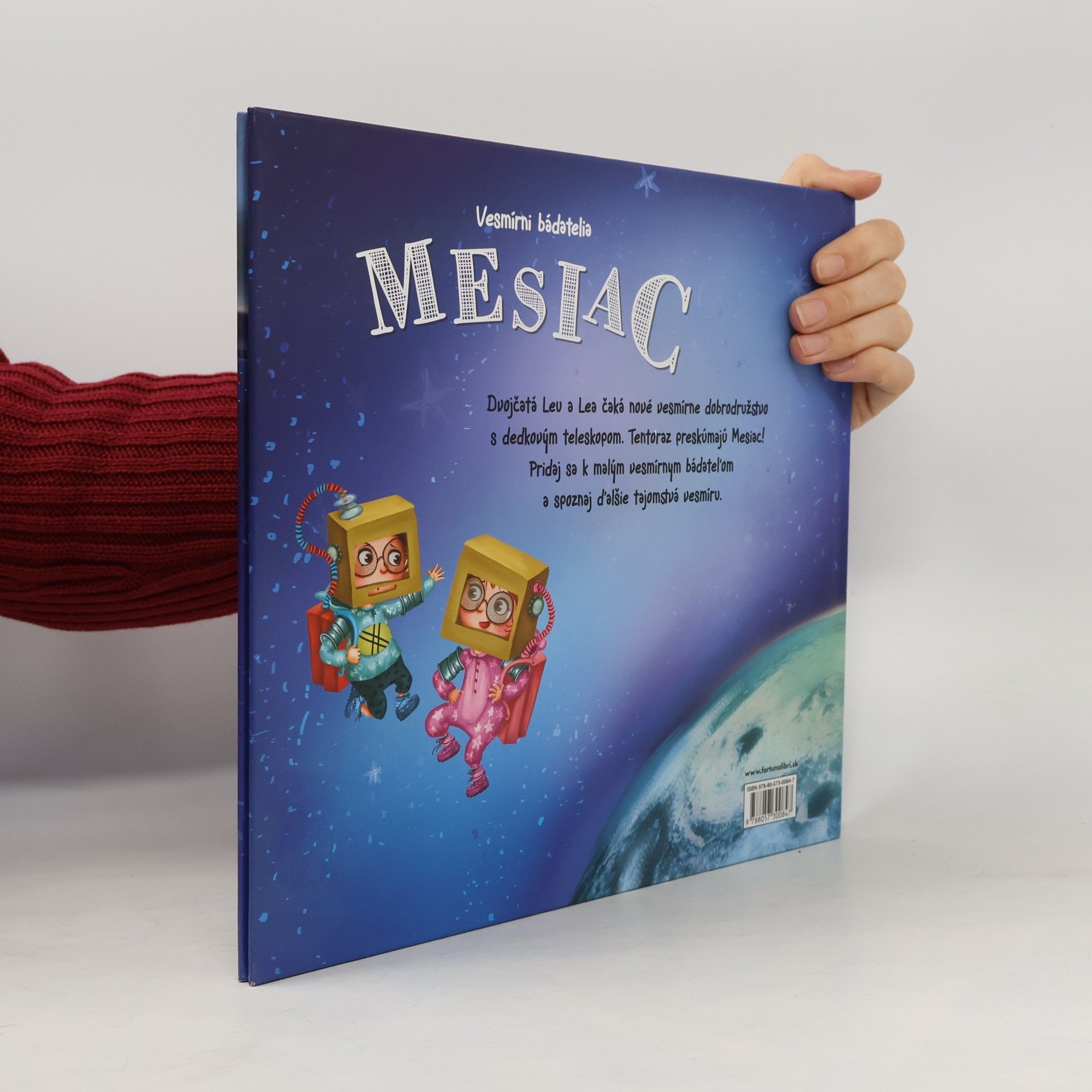 Andrea Kaczmarek Vesmírni badatelia : Mesiac