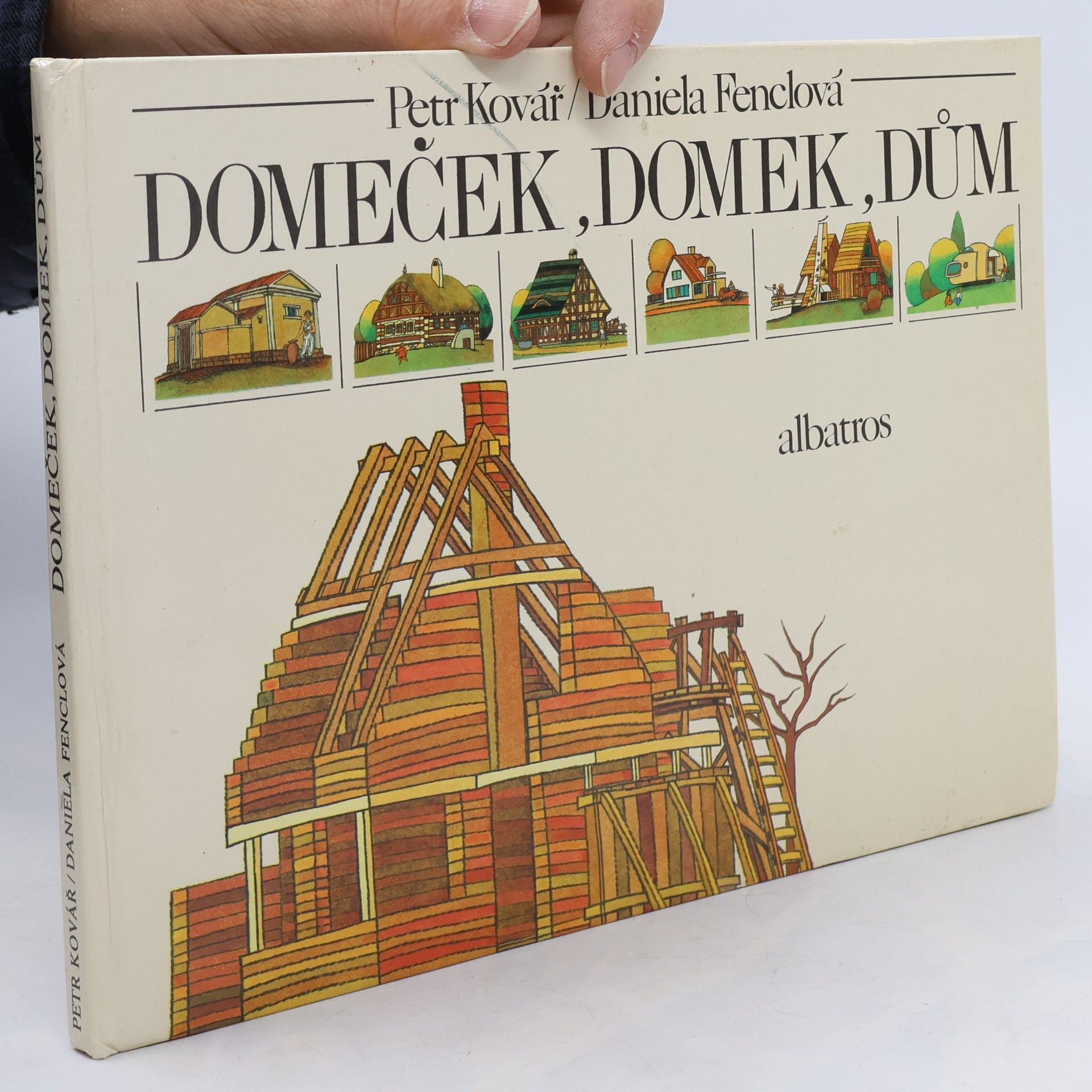 Domeček, domek, dům