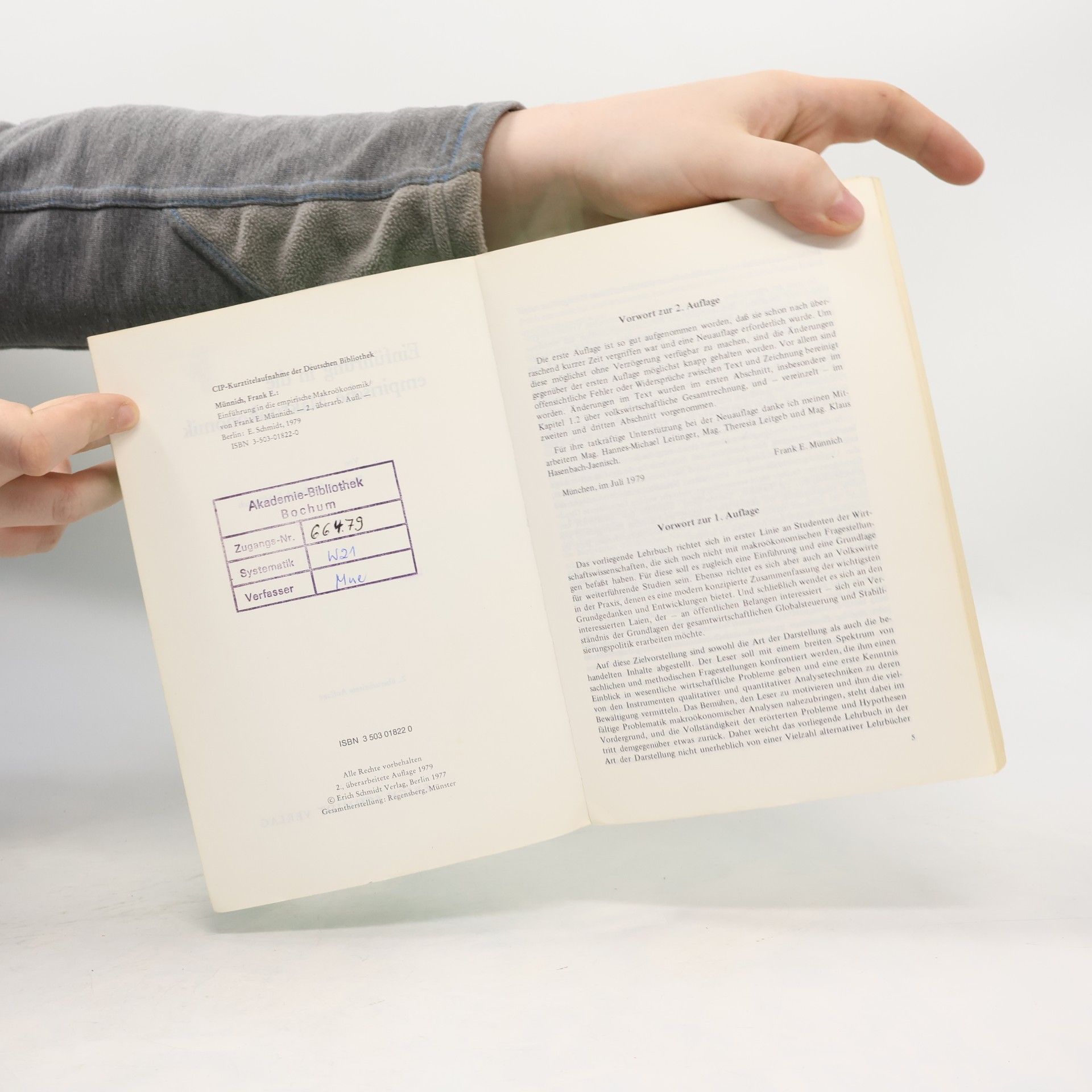Frank E. Münnich Einführung in die empirische Makroökonomik - 2. überarbeitete Auflage