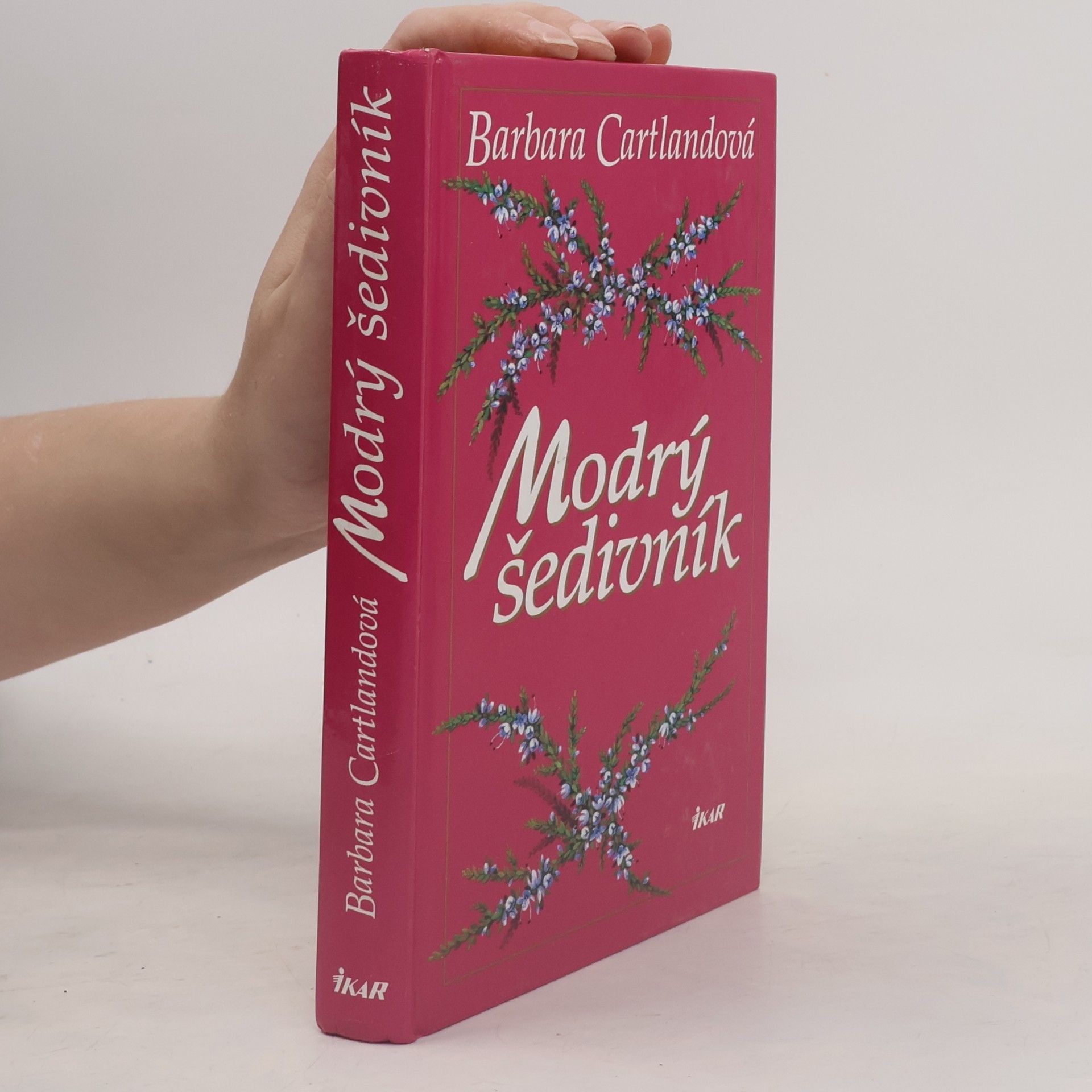 Barbara Cartland Modrý šedivník
