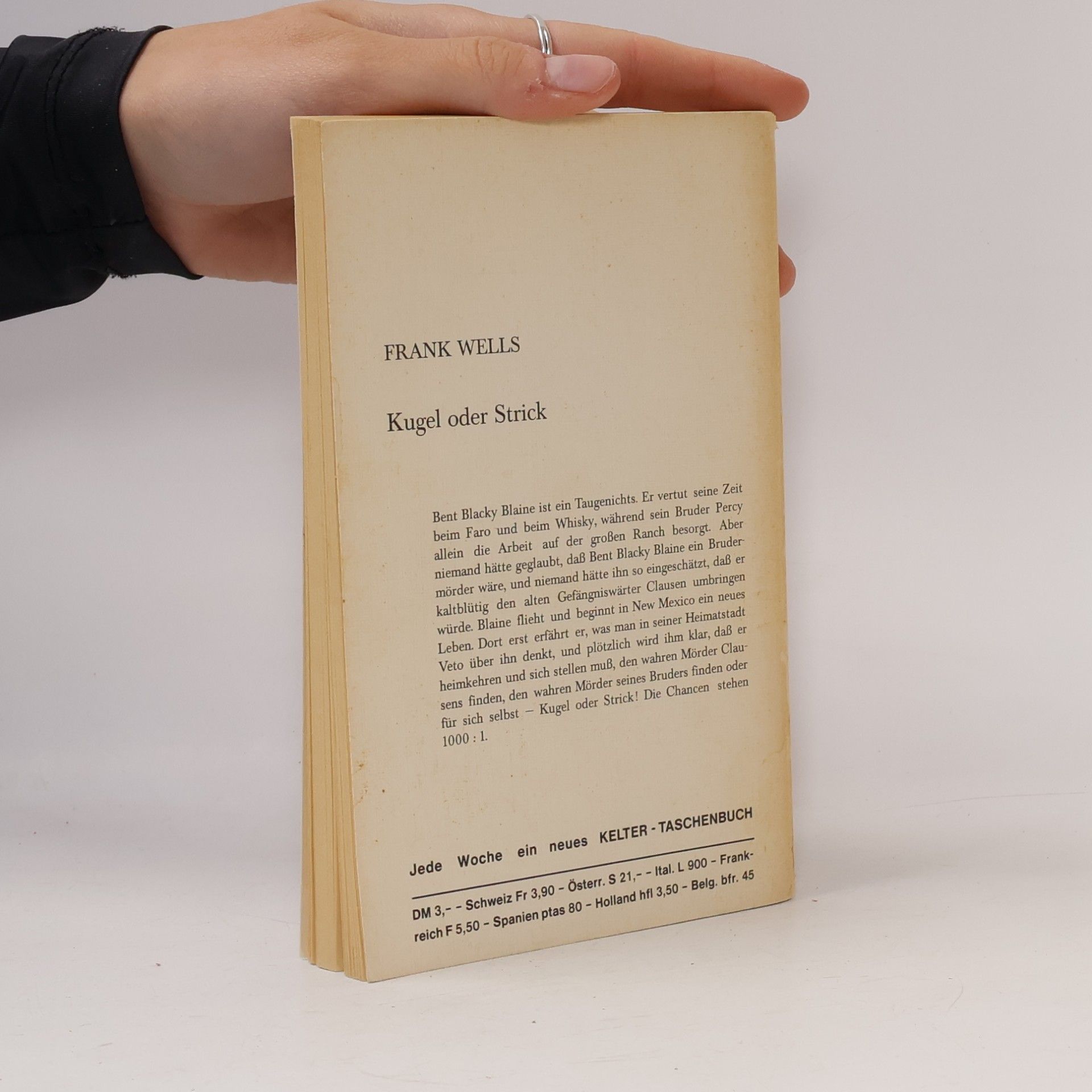 Frank Wells Kugel oder Strick