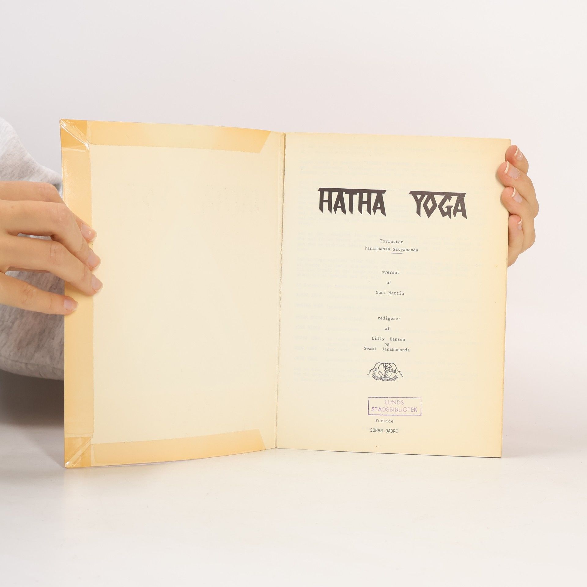 Satyananda (paramhansa) Hatha Yoga