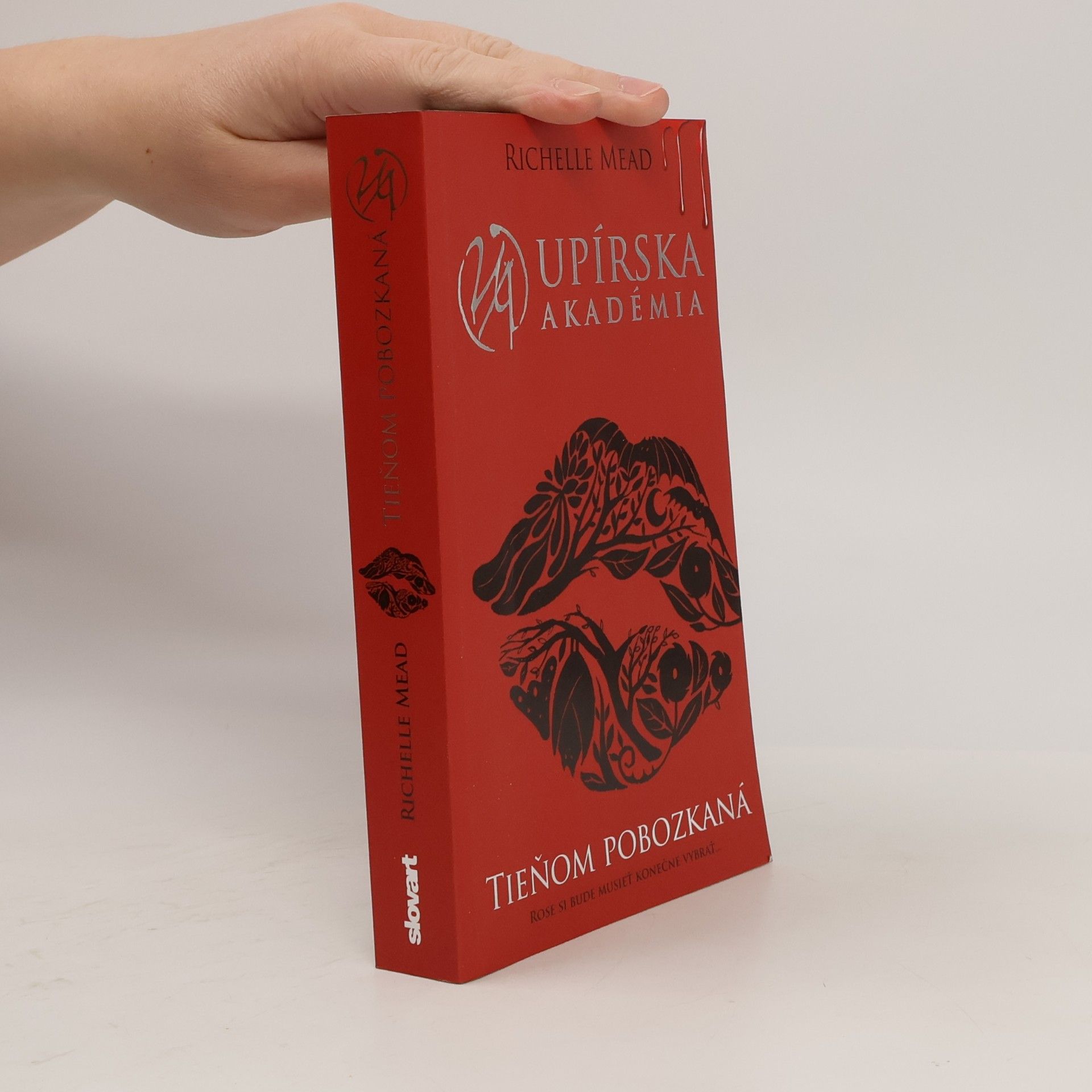 Richelle Mead Tieňom pobozkaná