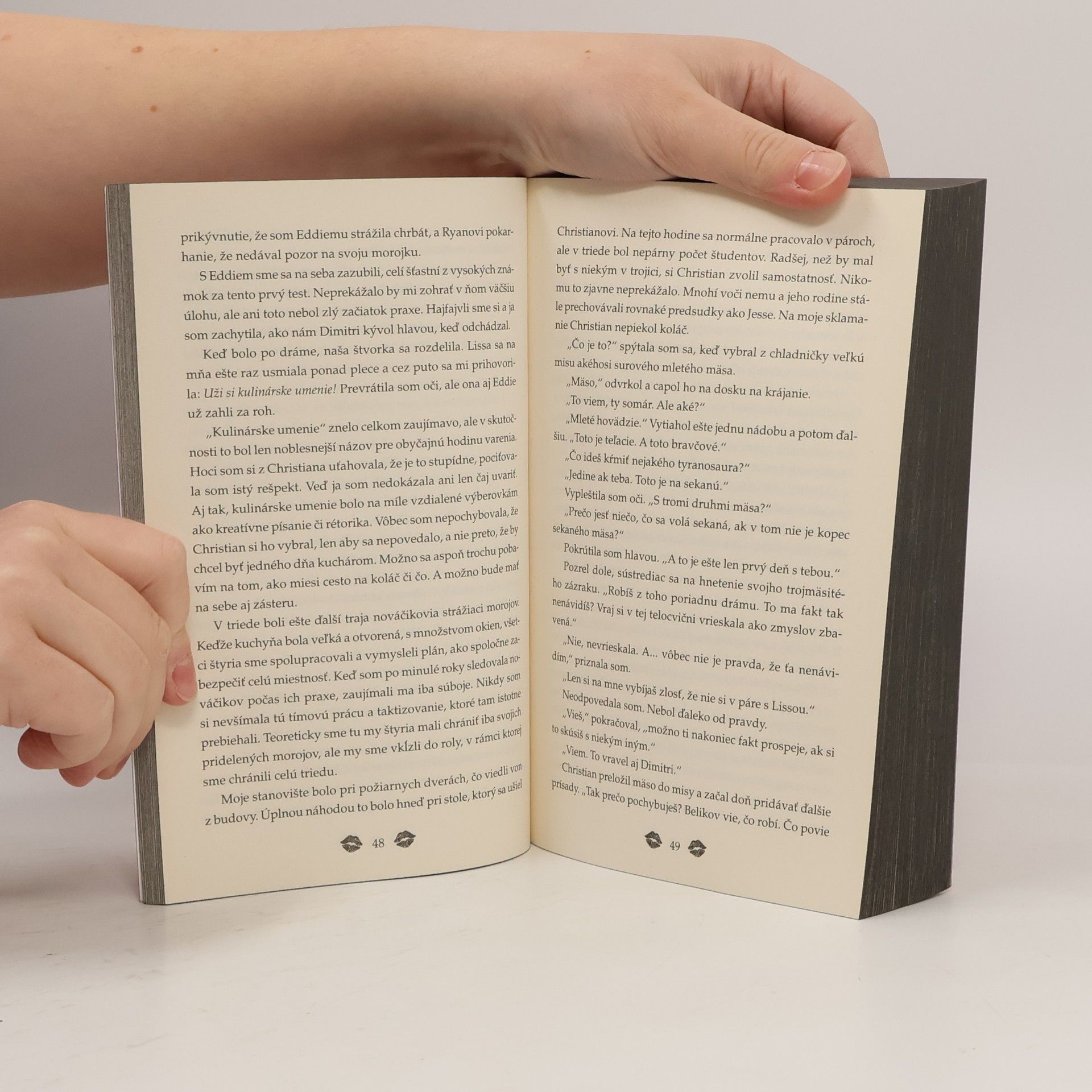 Richelle Mead Tieňom pobozkaná