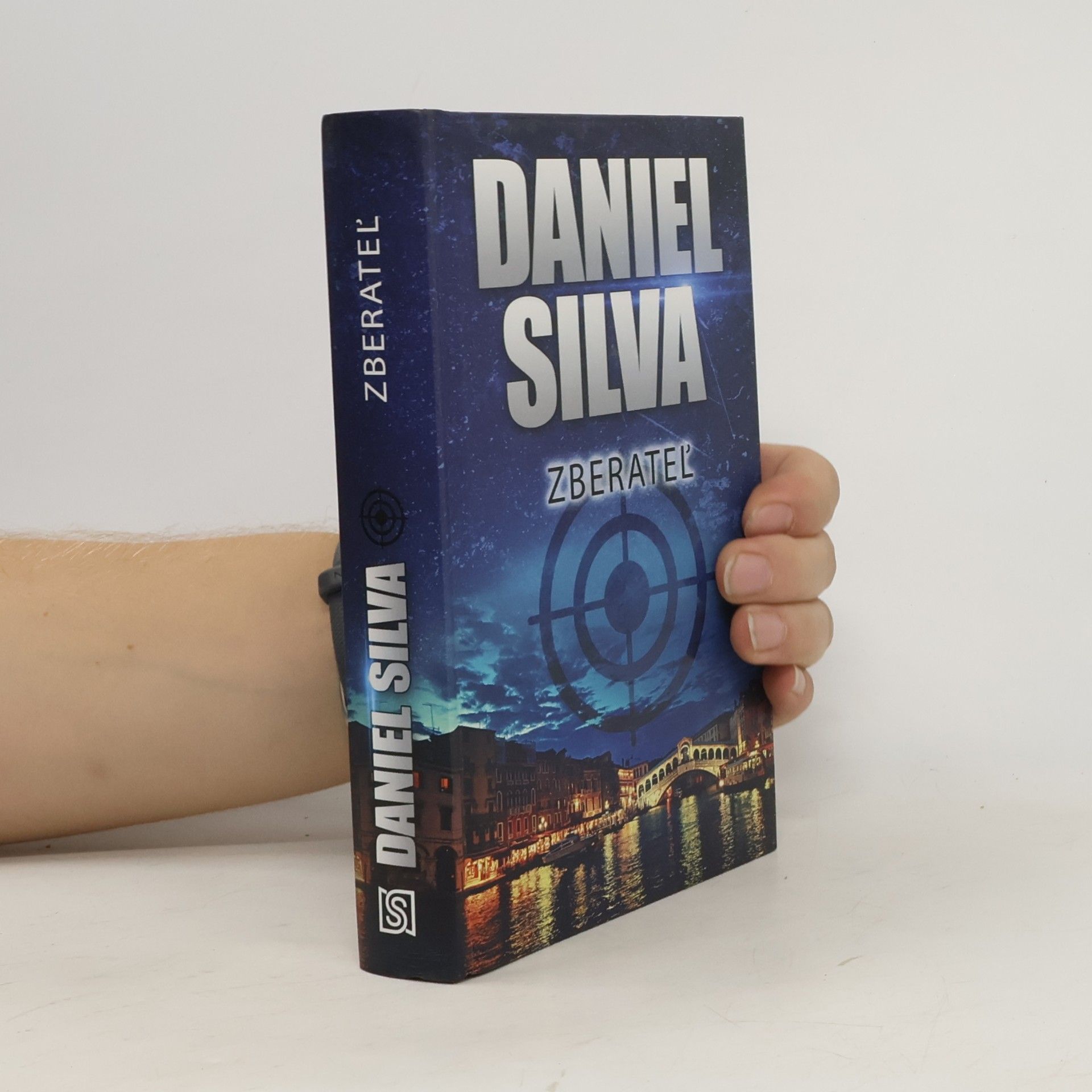 Daniel Silva Zberateľ