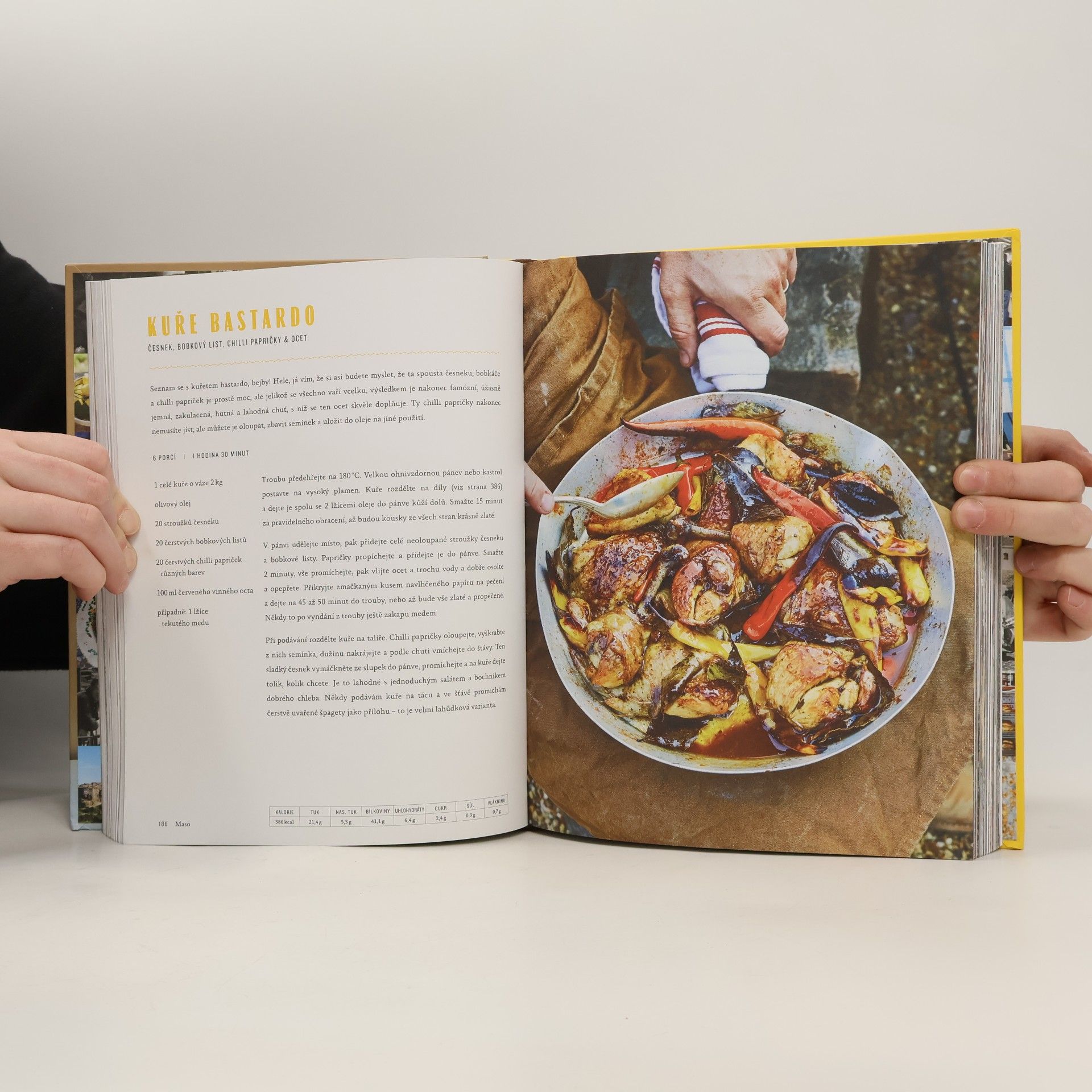 James Oliver Jamie Oliver vaří po italsku - Ze srdce italské kuchyně