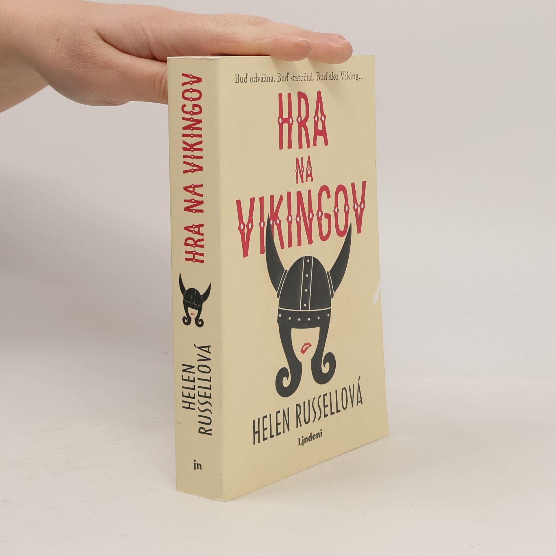 Helen Russell Hra na Vikingov