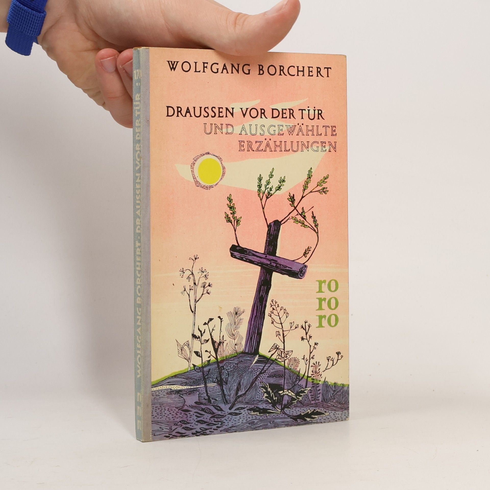 DRAUSSEN VOR DER TÜR