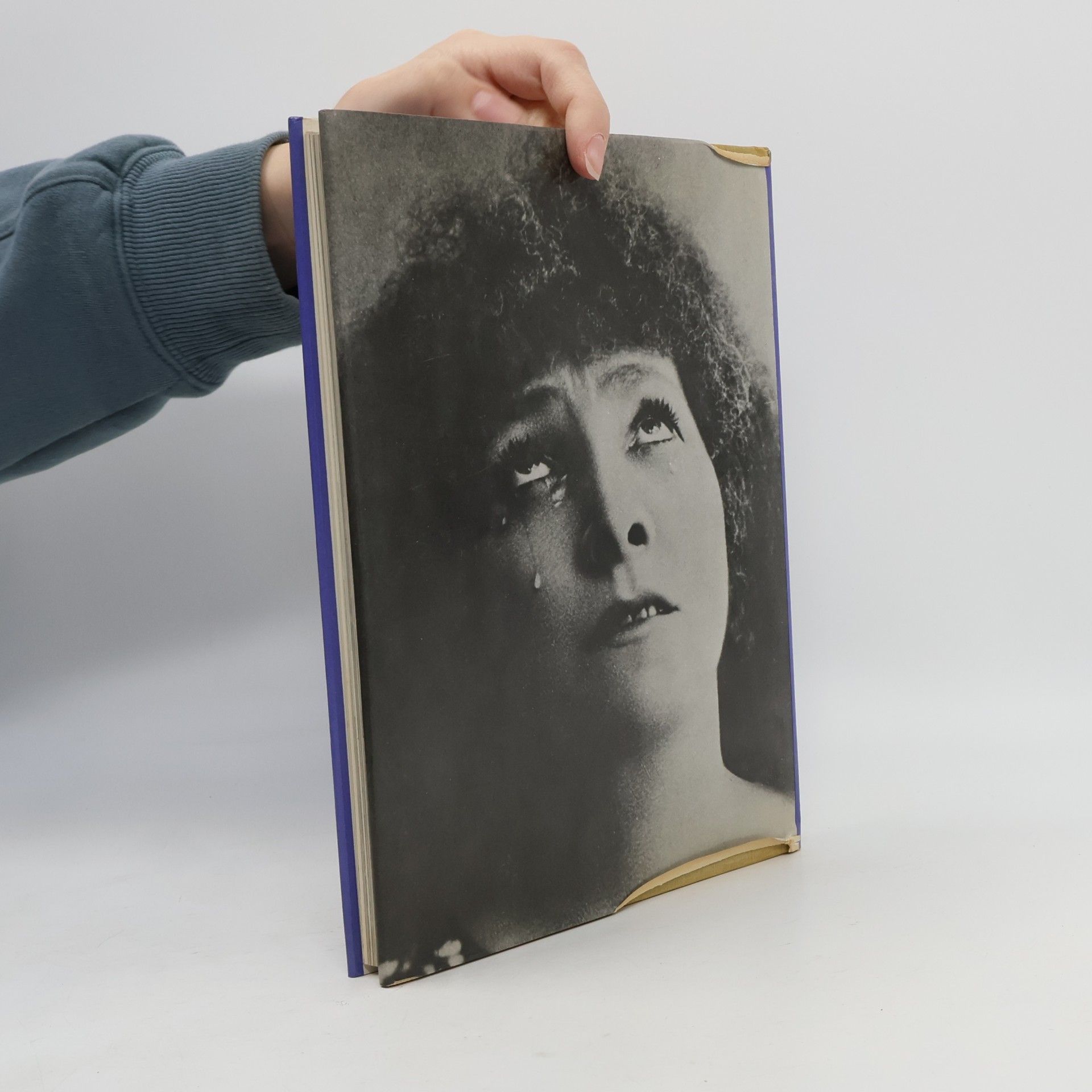William A. Emboden Sarah Bernhardt
