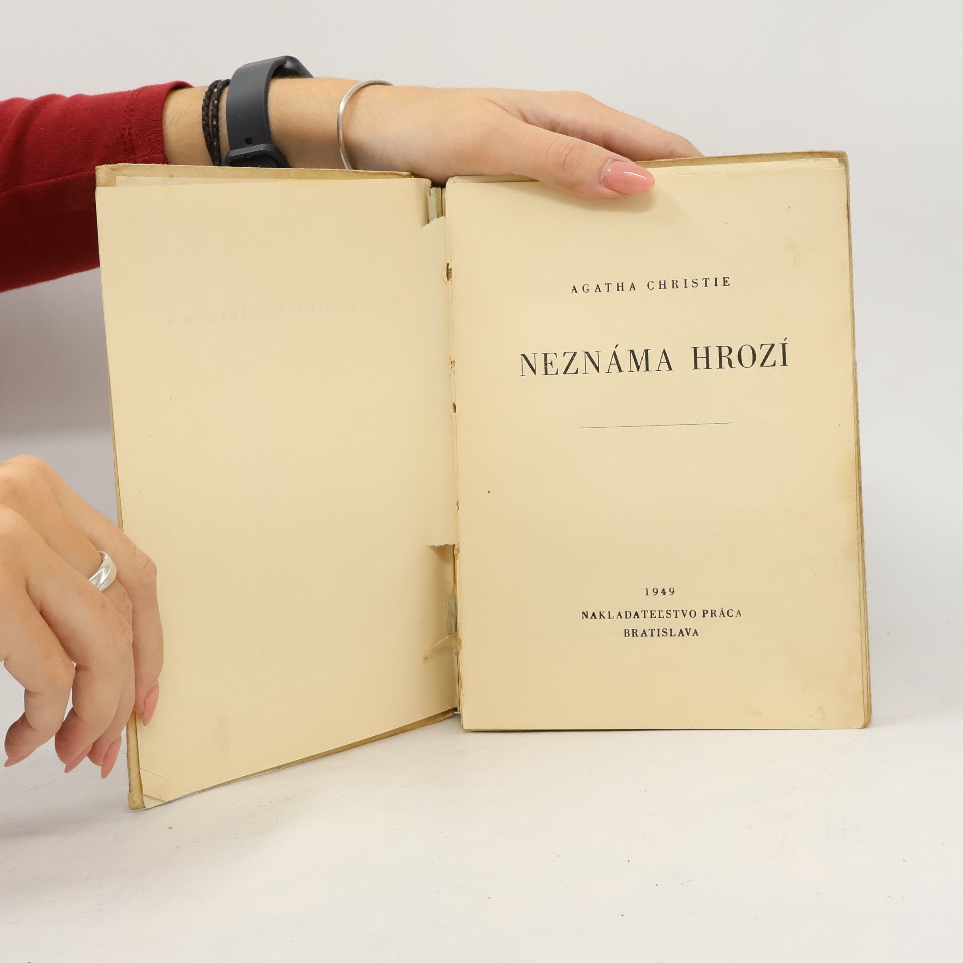 Agatha Christie Neznáma hrozí