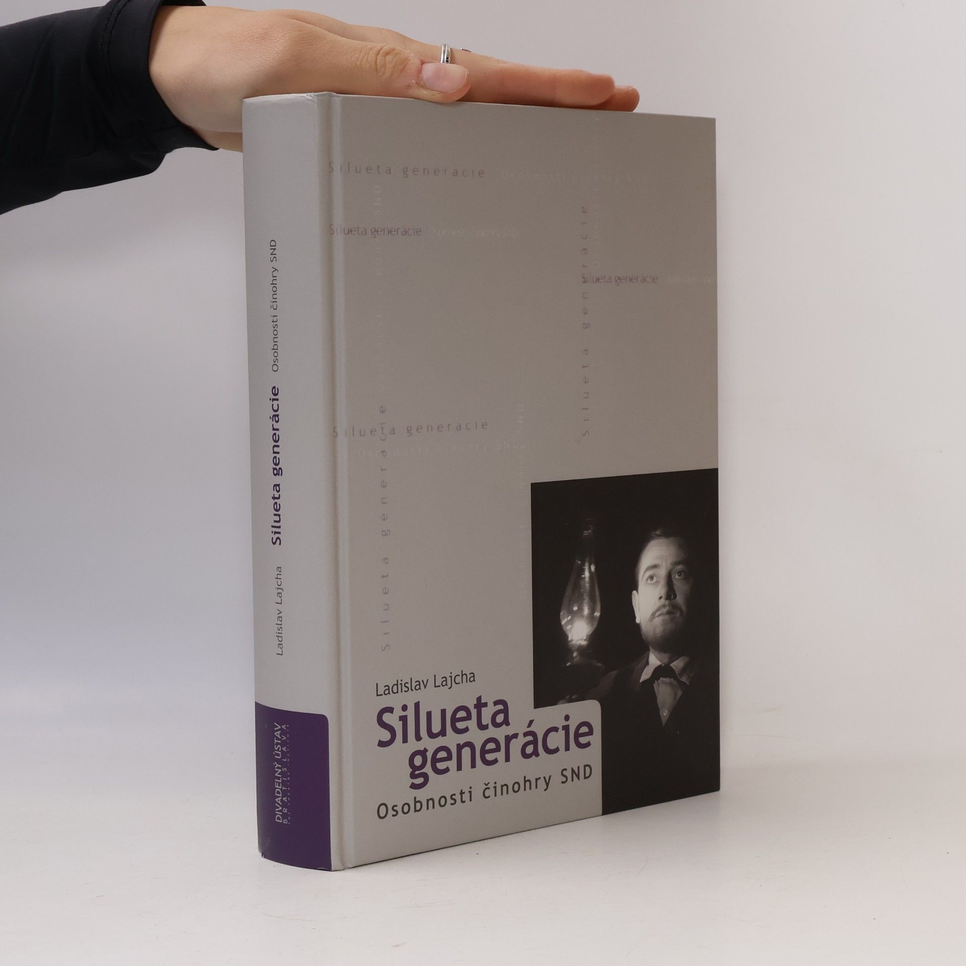 Silueta generácie
