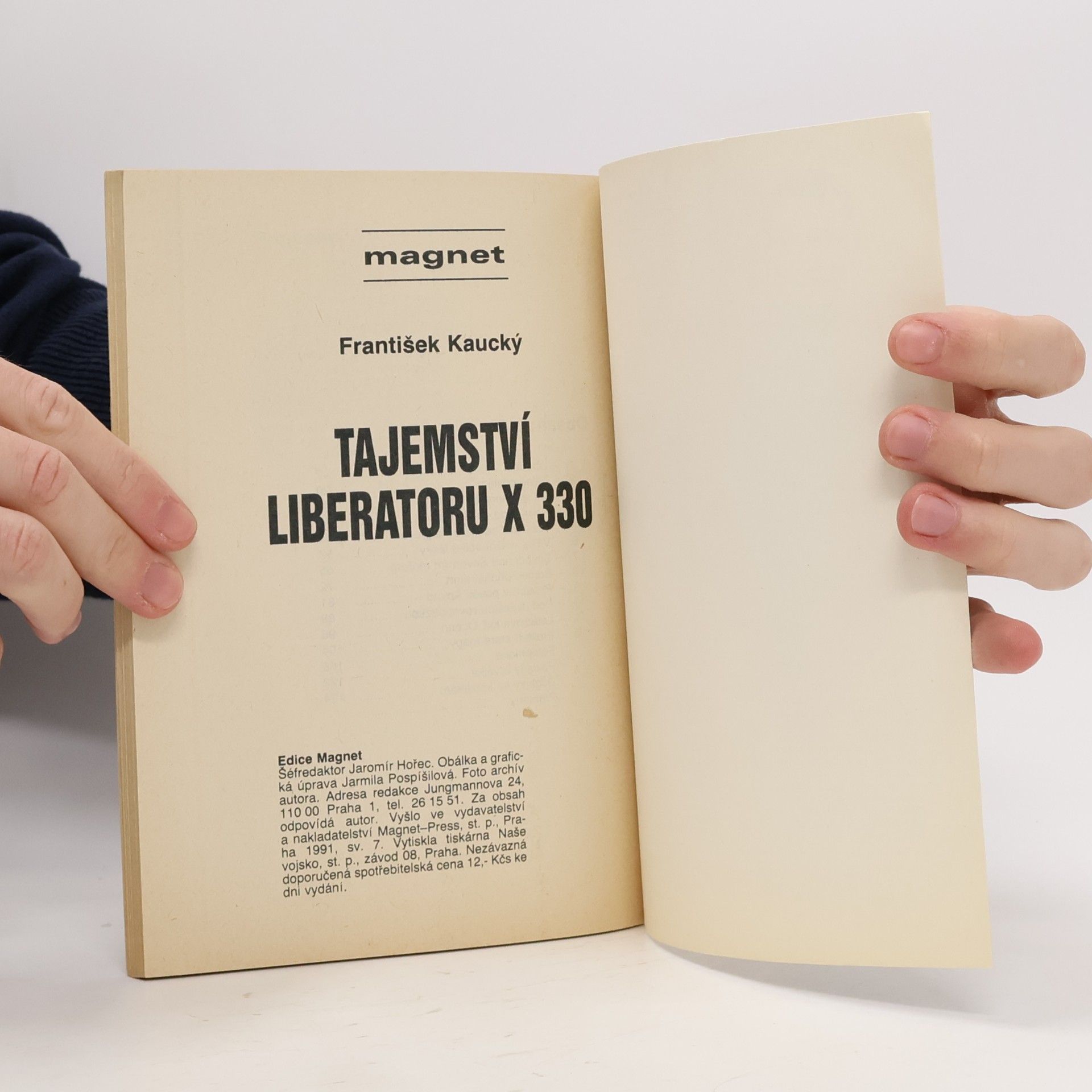 František Kaucký Tajemství Liberatoru X 330