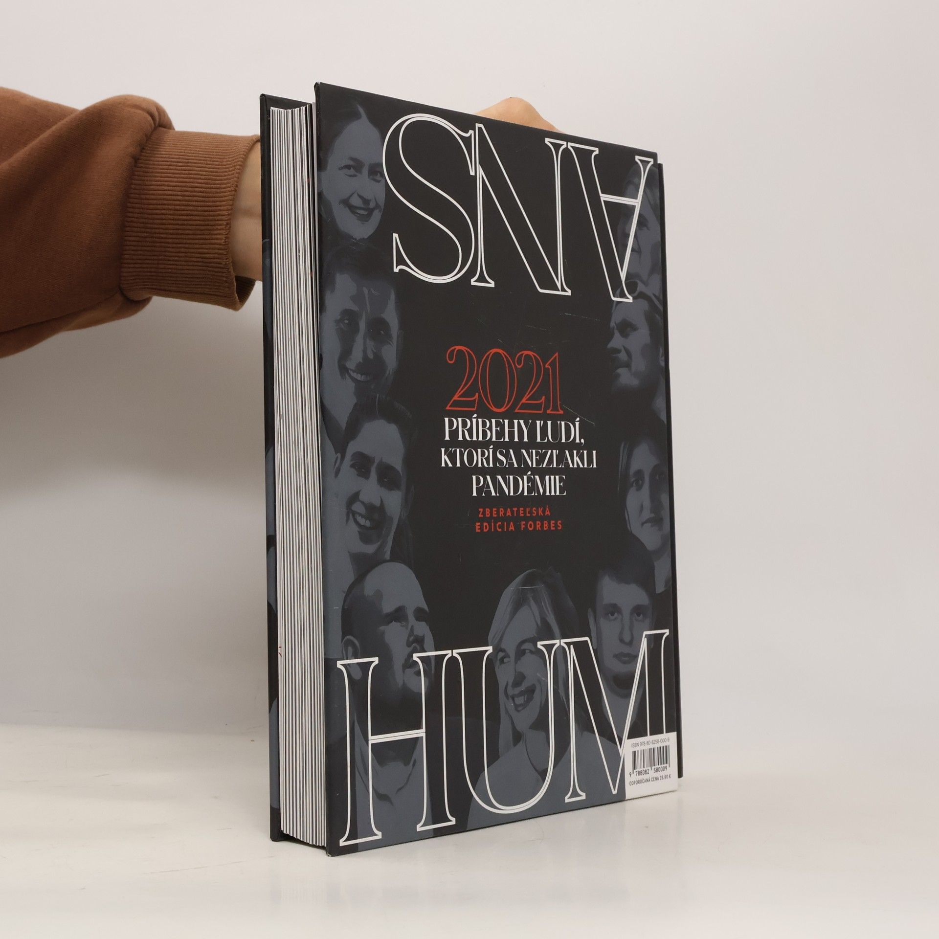 Jana Čavojská Humans : 30 tvárí lepšieho Slovenska