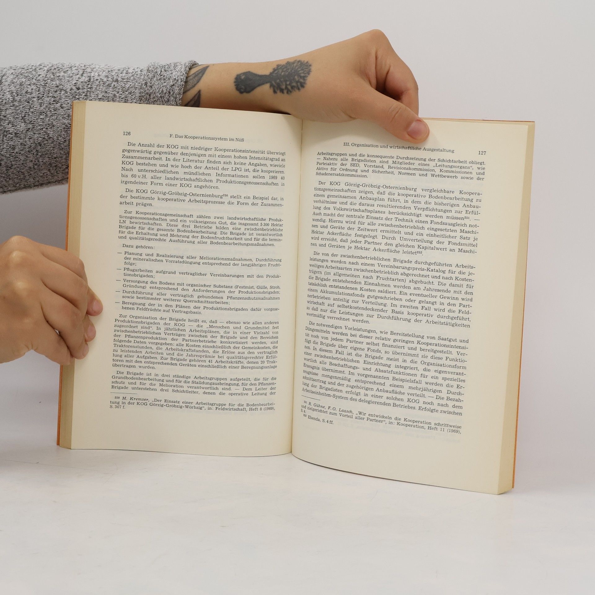 Thomas T. Hartmann Die Kooperation in der sozialistischen Landwirtschaft der DDR
