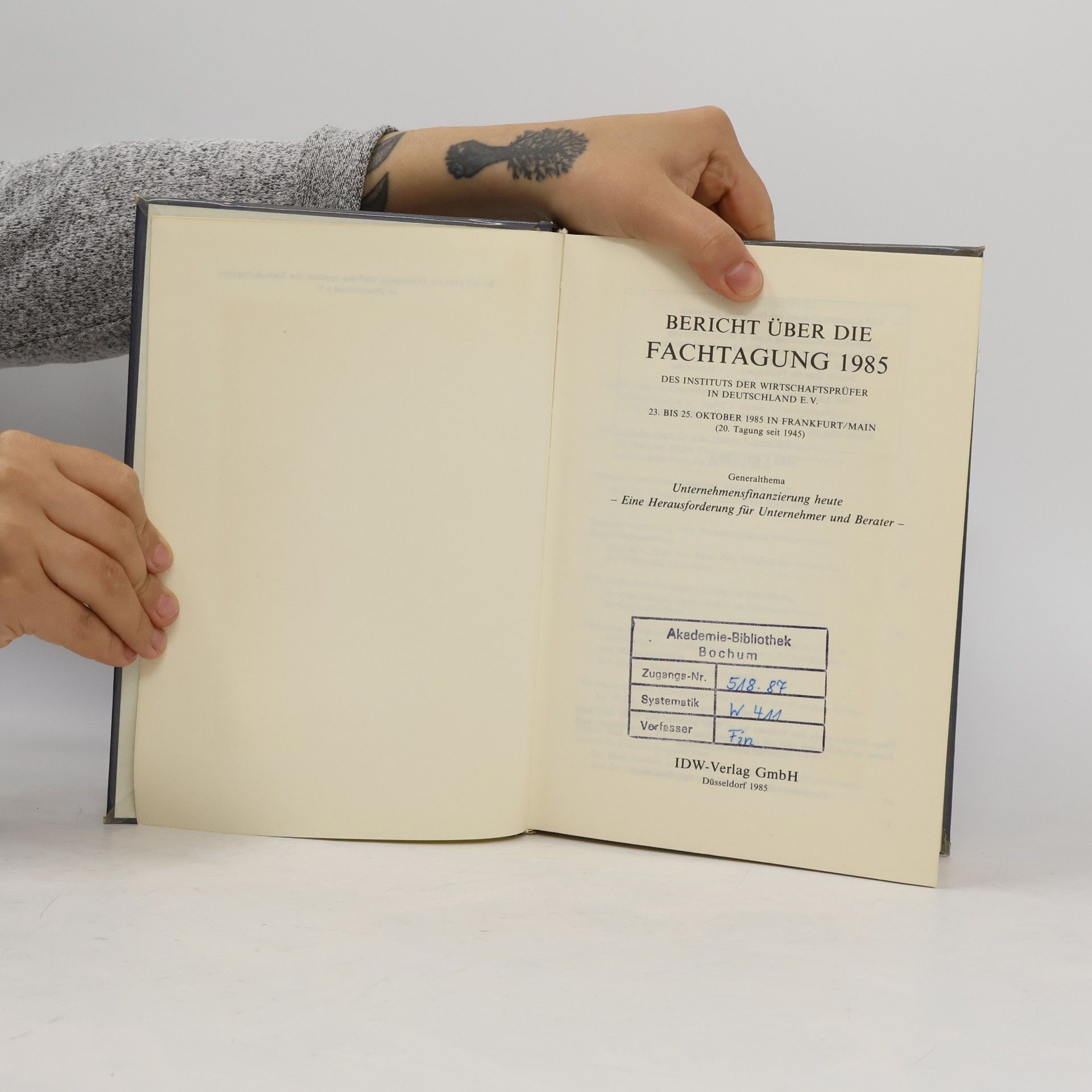 Various authors Bericht über die Fachtagung '85