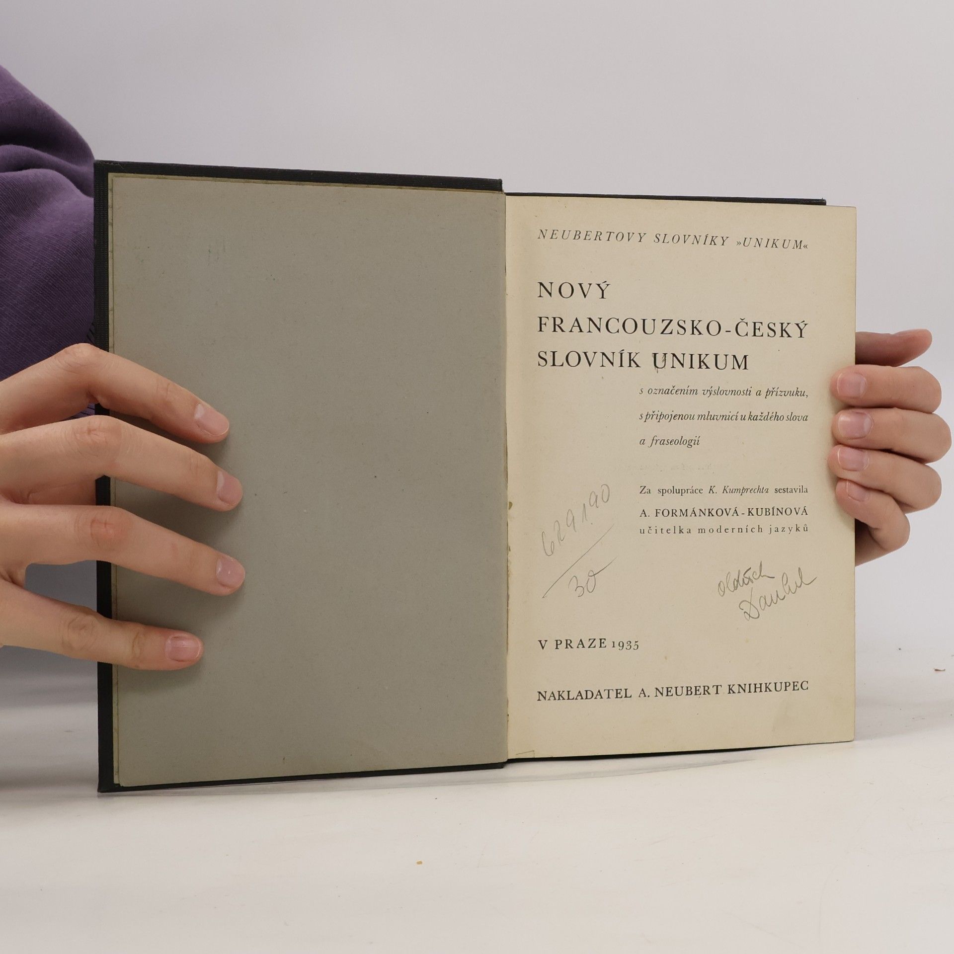 Anna FormánkováKubínová Nový francouzsko-český slovník