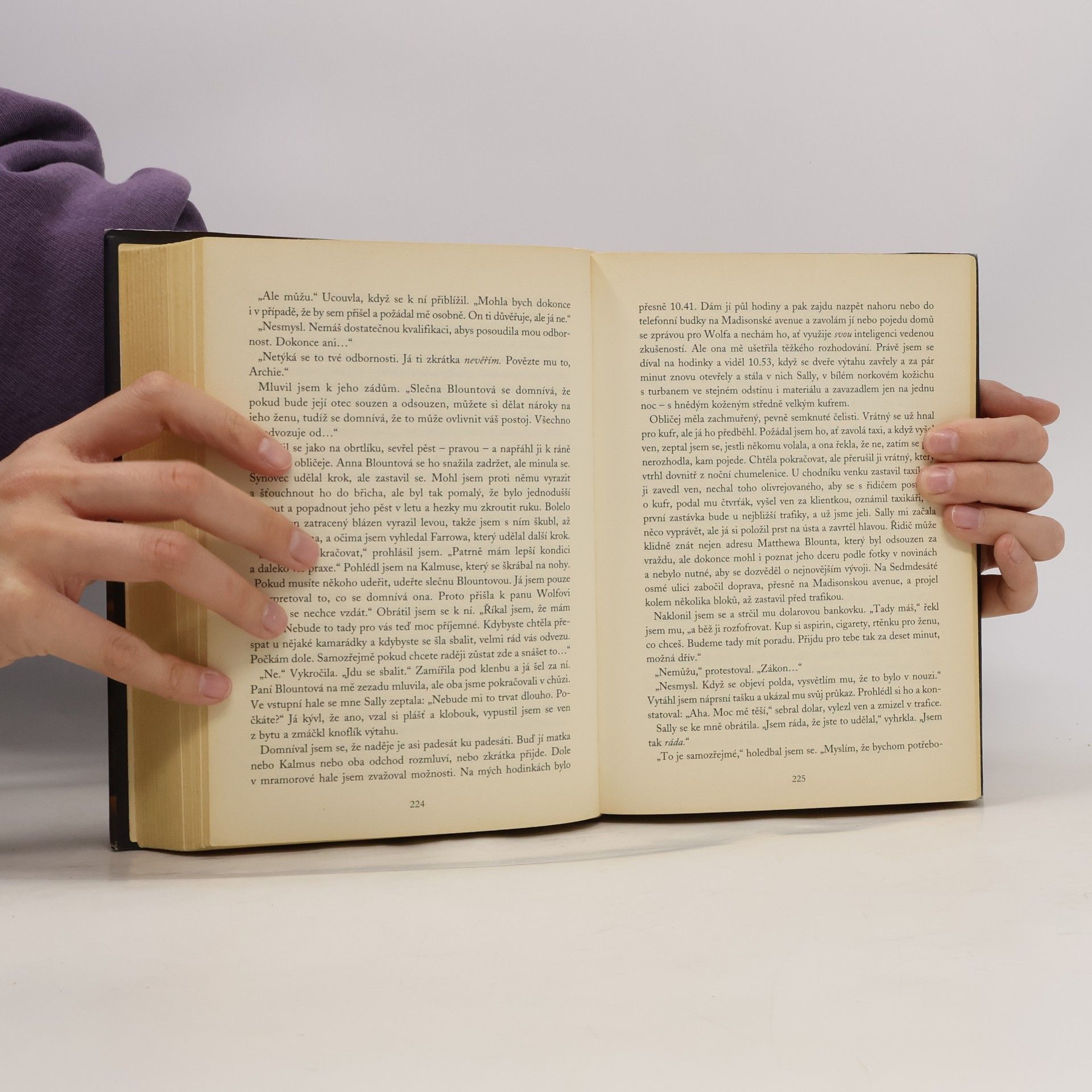 Rex Stout Omnibus - v hlavní roli Nero Wolfe: Před půlnocí ; Gambit ; Rodinná záležitost