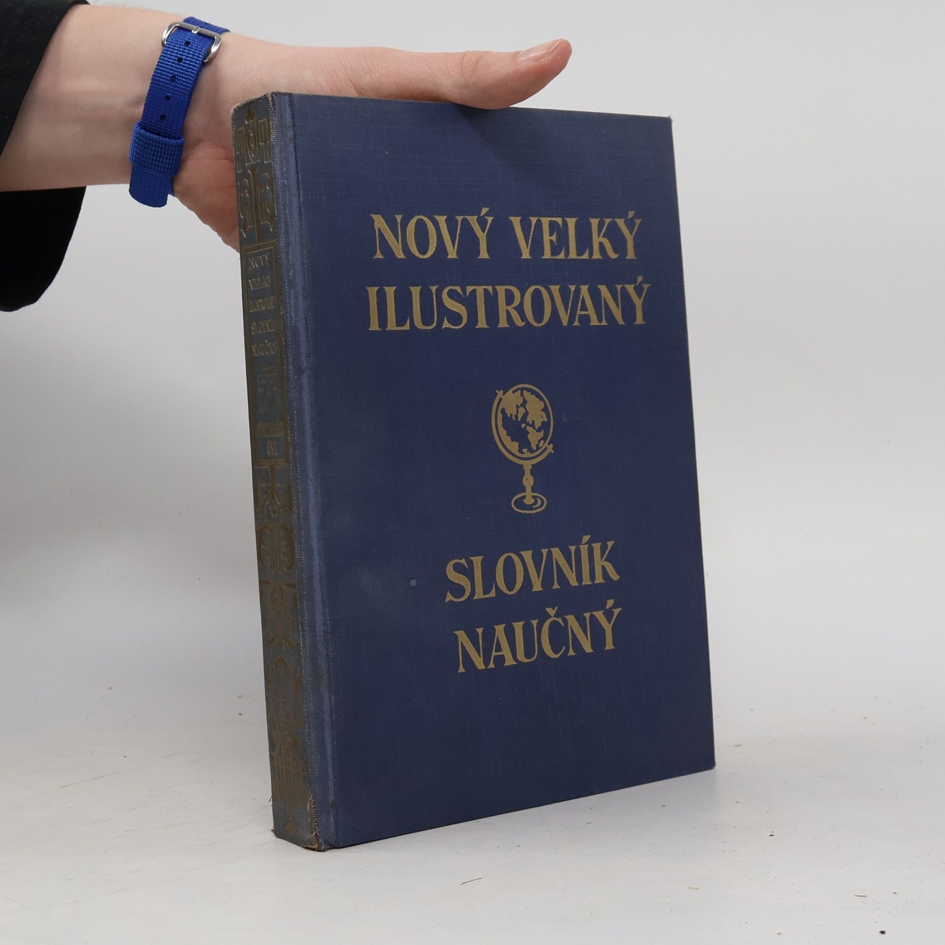 Auteurscollectief Nový velký ilustrovaný slovník naučný IV.