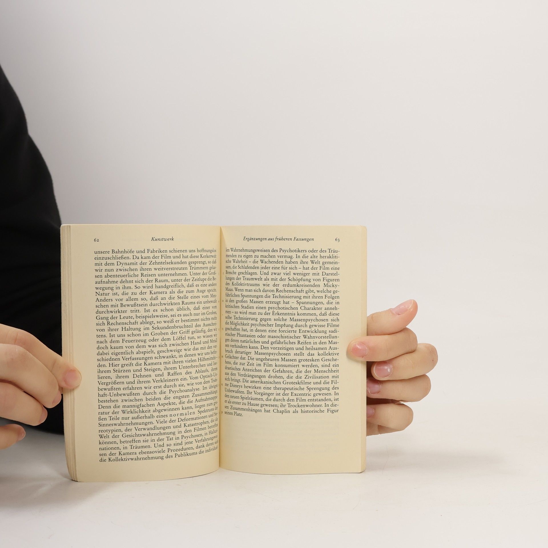 Walter Benjamin Das Kunstwerk im Zeitalter seiner technischen Reproduzierbarkeit