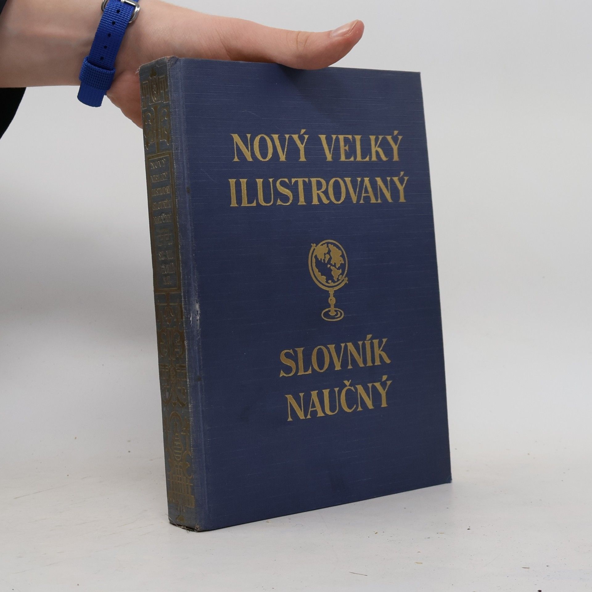 Collectif d'auteurs Nový velký ilustrovaný slovník naučný XII. Legionář-Med