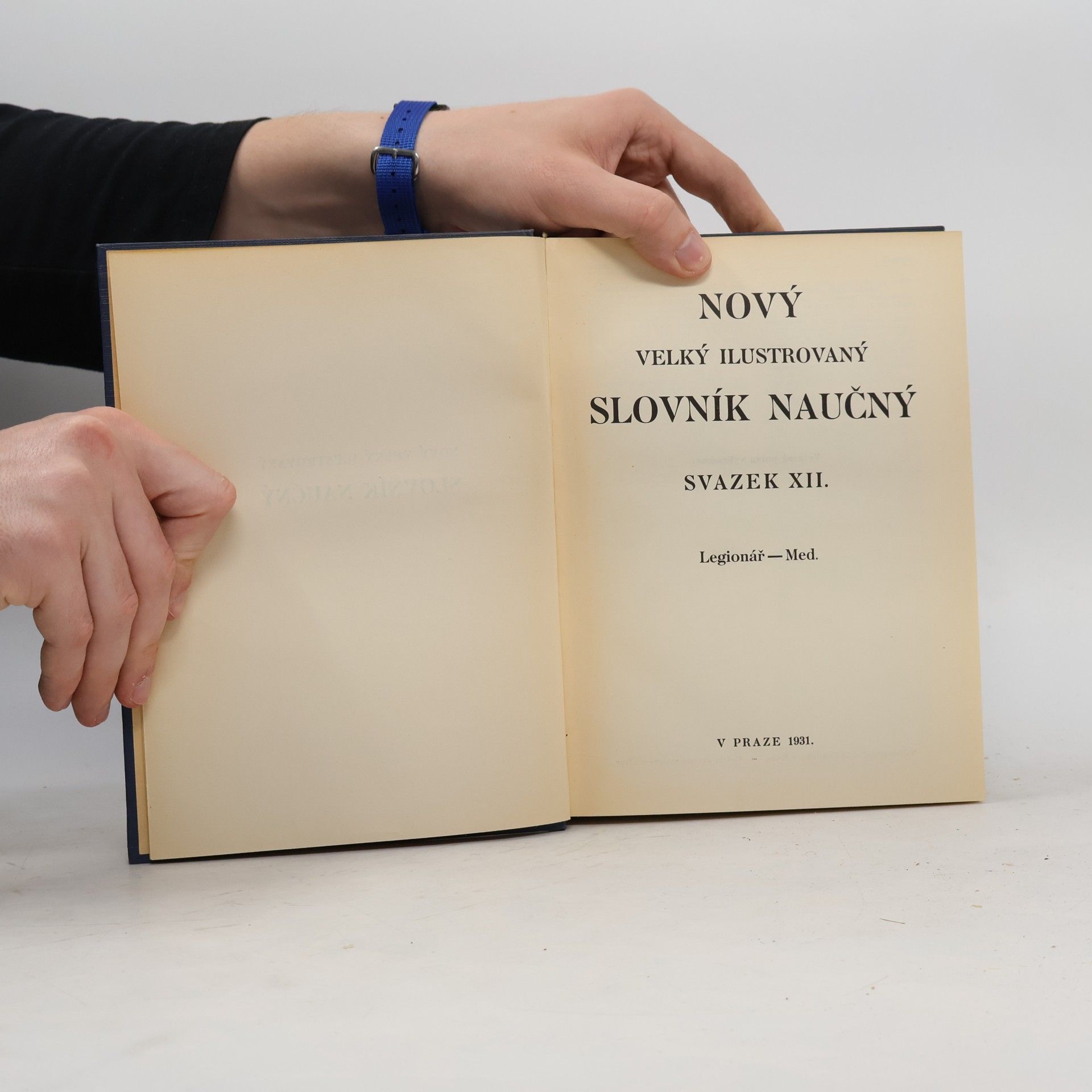 Collectif d'auteurs Nový velký ilustrovaný slovník naučný XII. Legionář-Med