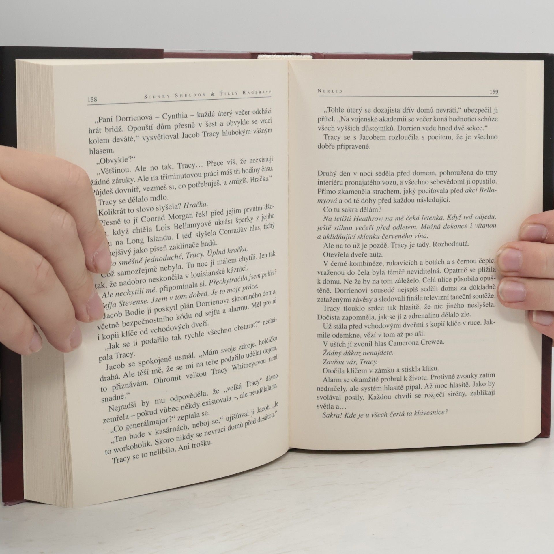 Sidney Sheldon Neklid