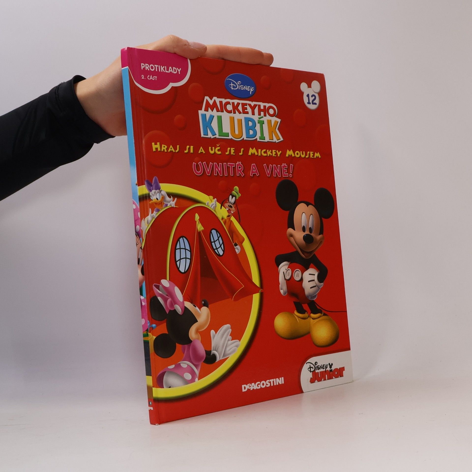 Autores varios Mickeyho klubík. Hraj si a uč se s Mickey Mousem 12. Uvnitř a vně!