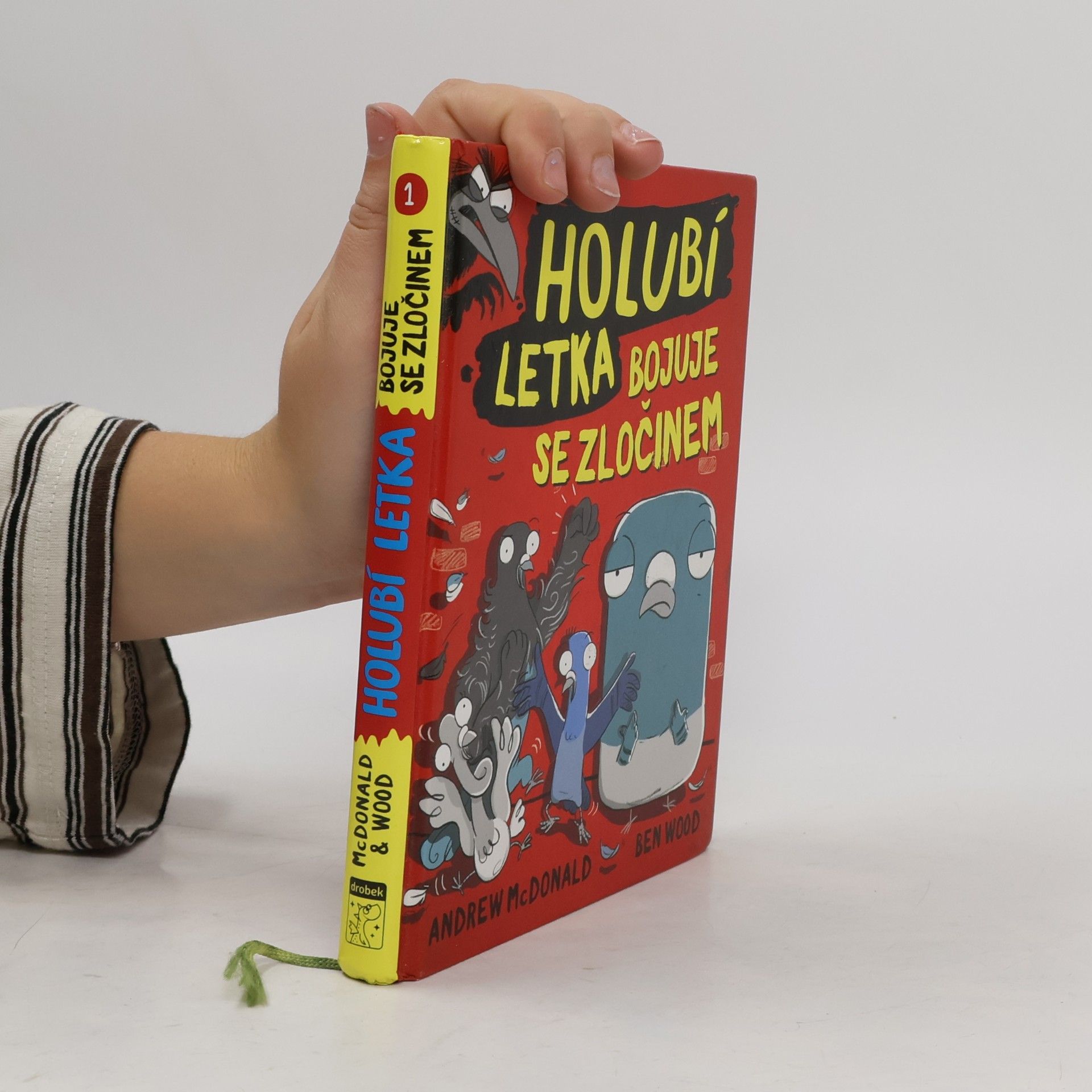 Andrew McDonald Holubí letka bojuje se zločinem