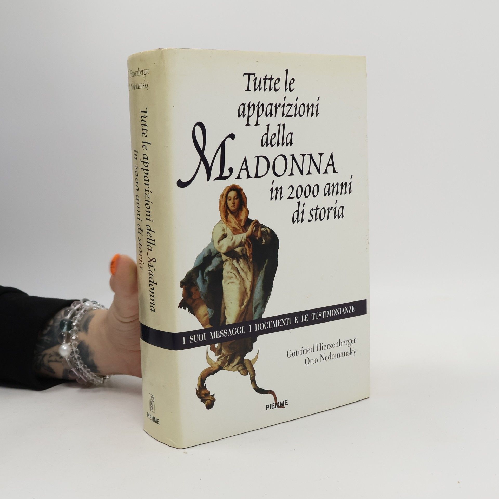 Tutte le apparizioni della Madonna in 2000 anni di storia