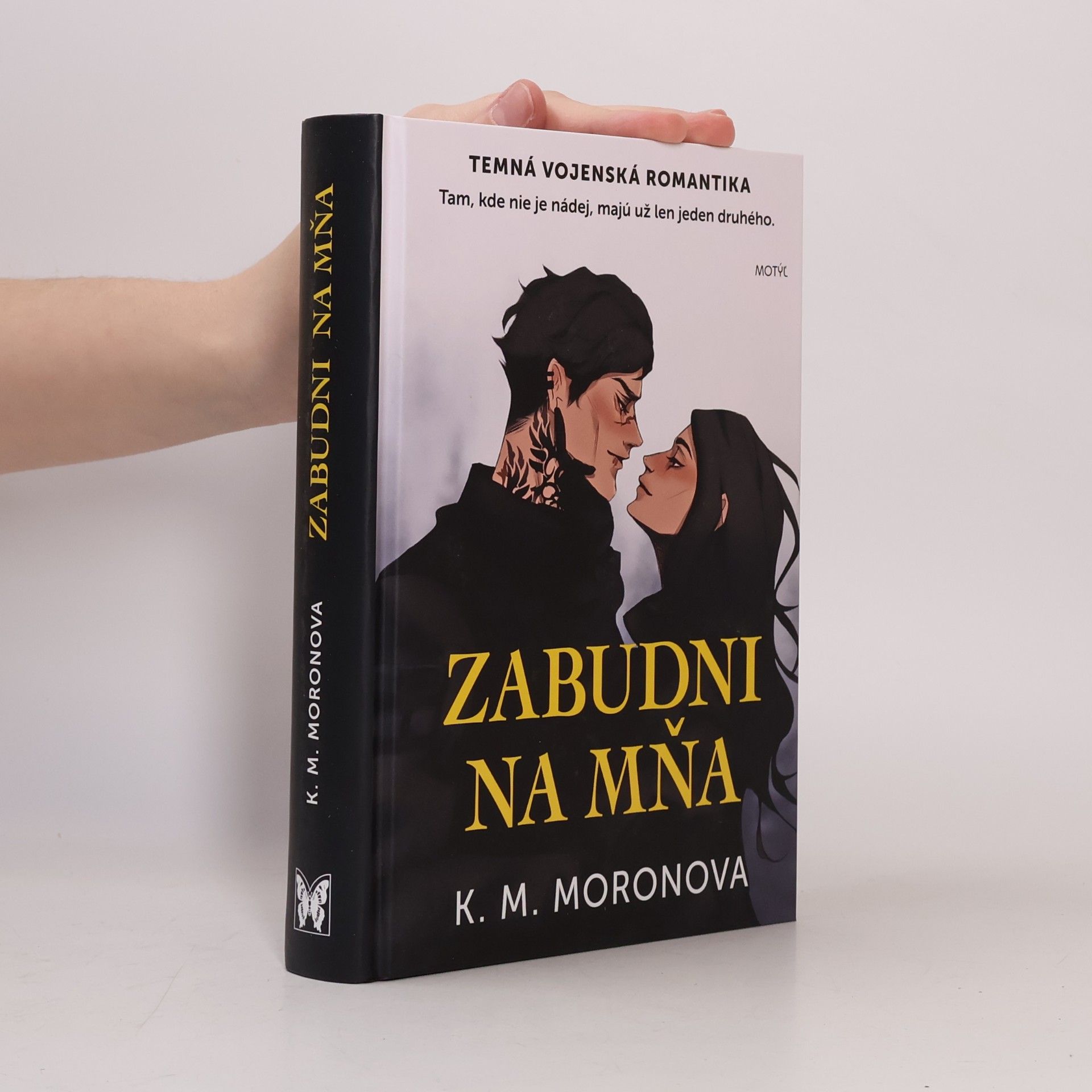 K M Moronova Zabudni na mňa