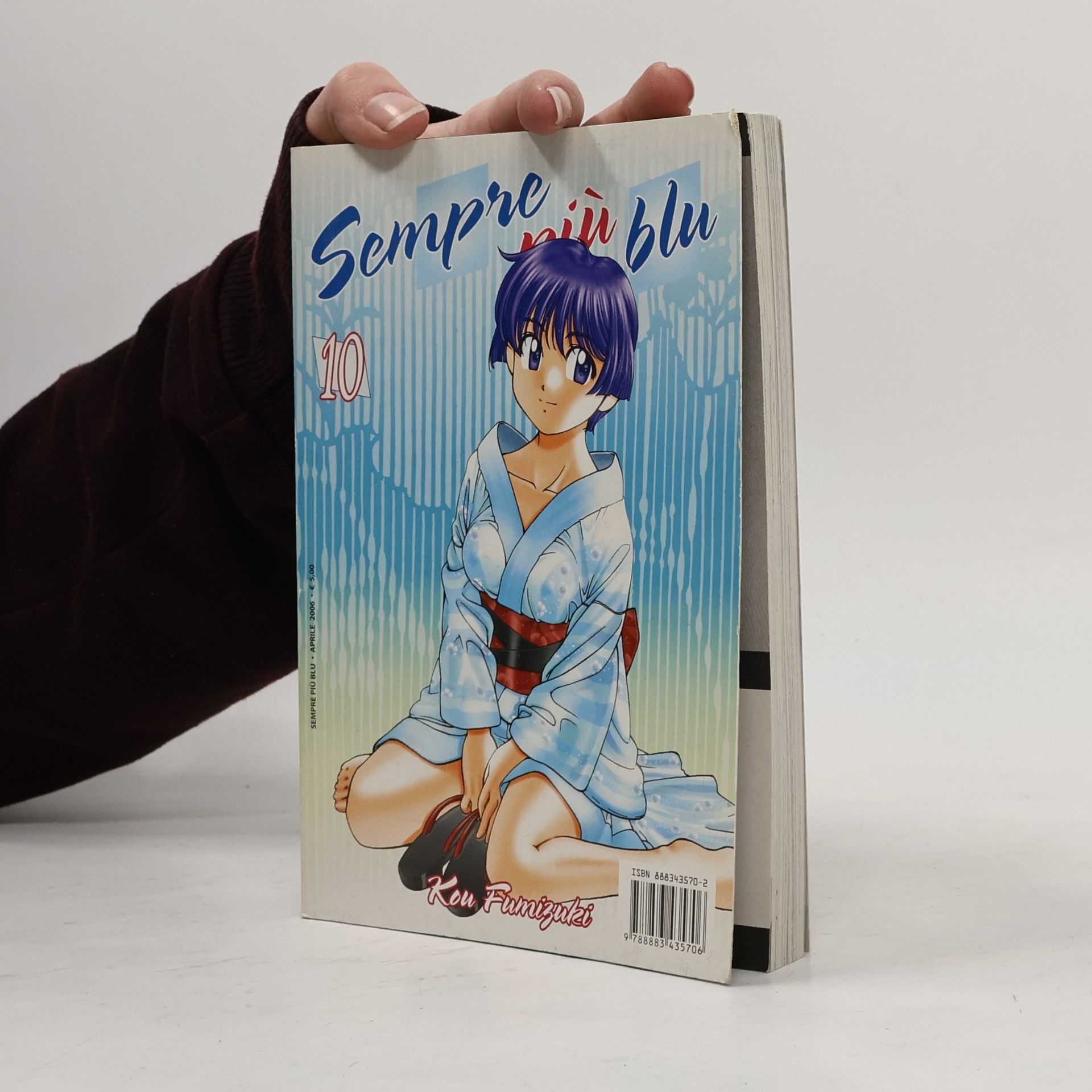 Ko Fumizuki Sempre più blu 10