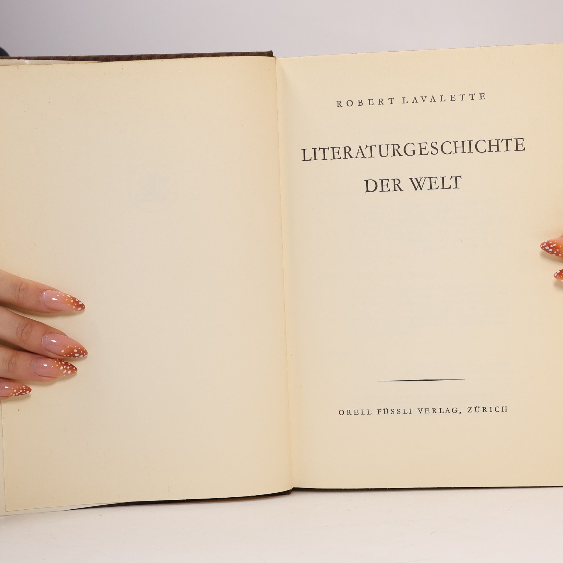 Robert Lavalette LITERATURGESCHICHTE DER WELT