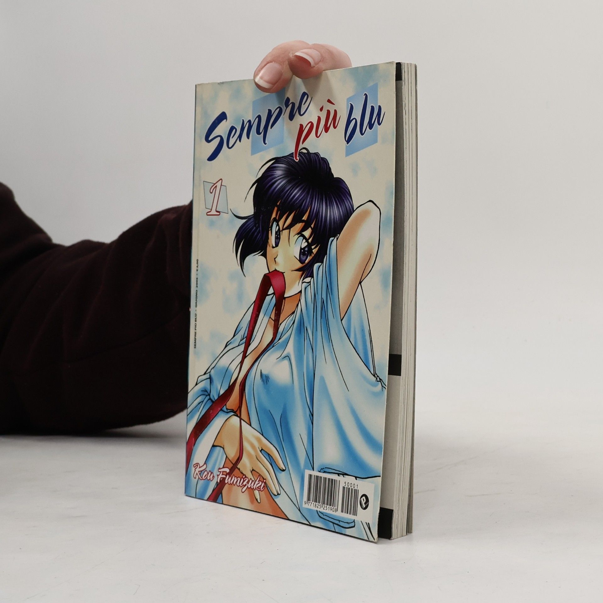 Ko Fumizuki Sempre più blu 1