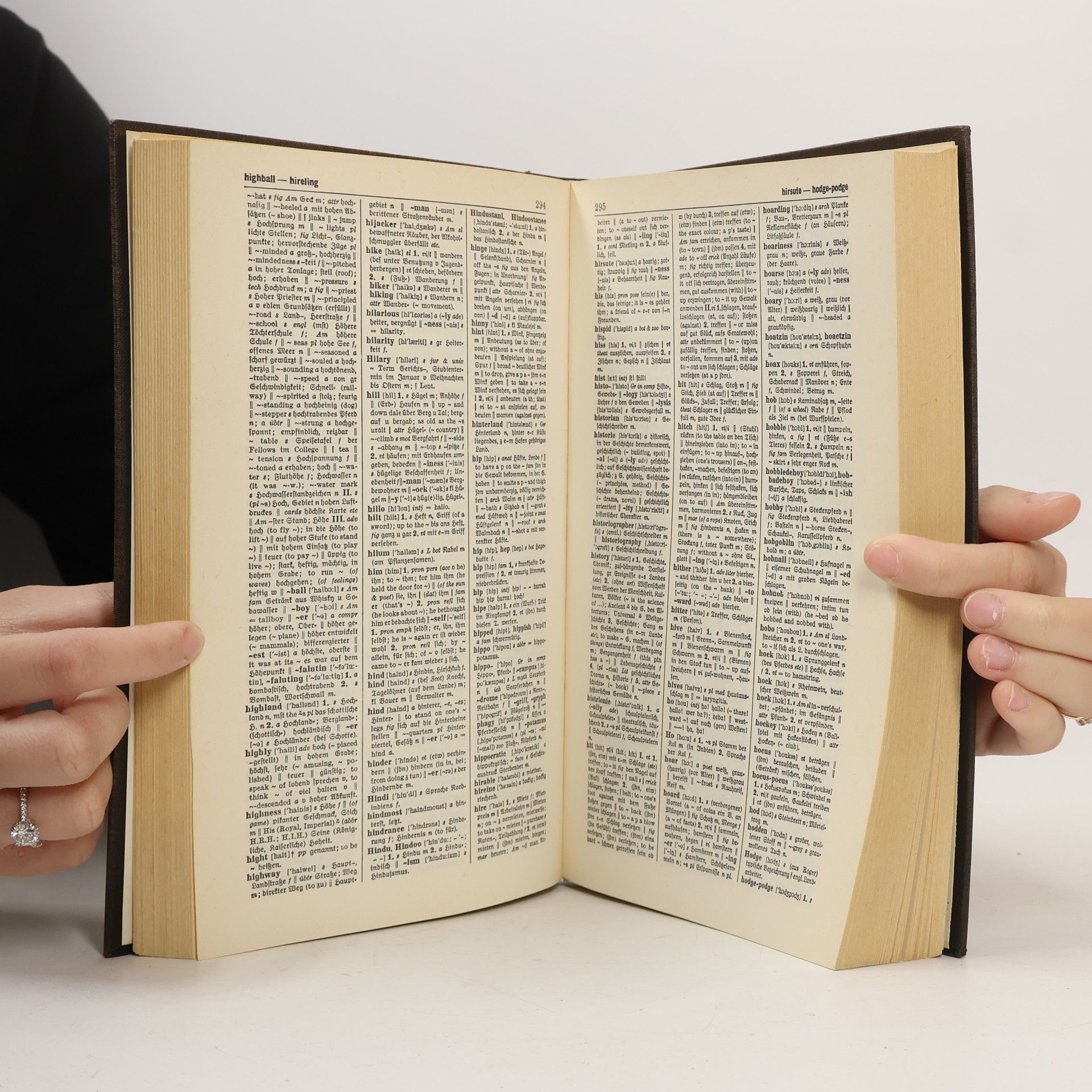 Dr. Karl Wildhagen English-German, German-English Dictionary