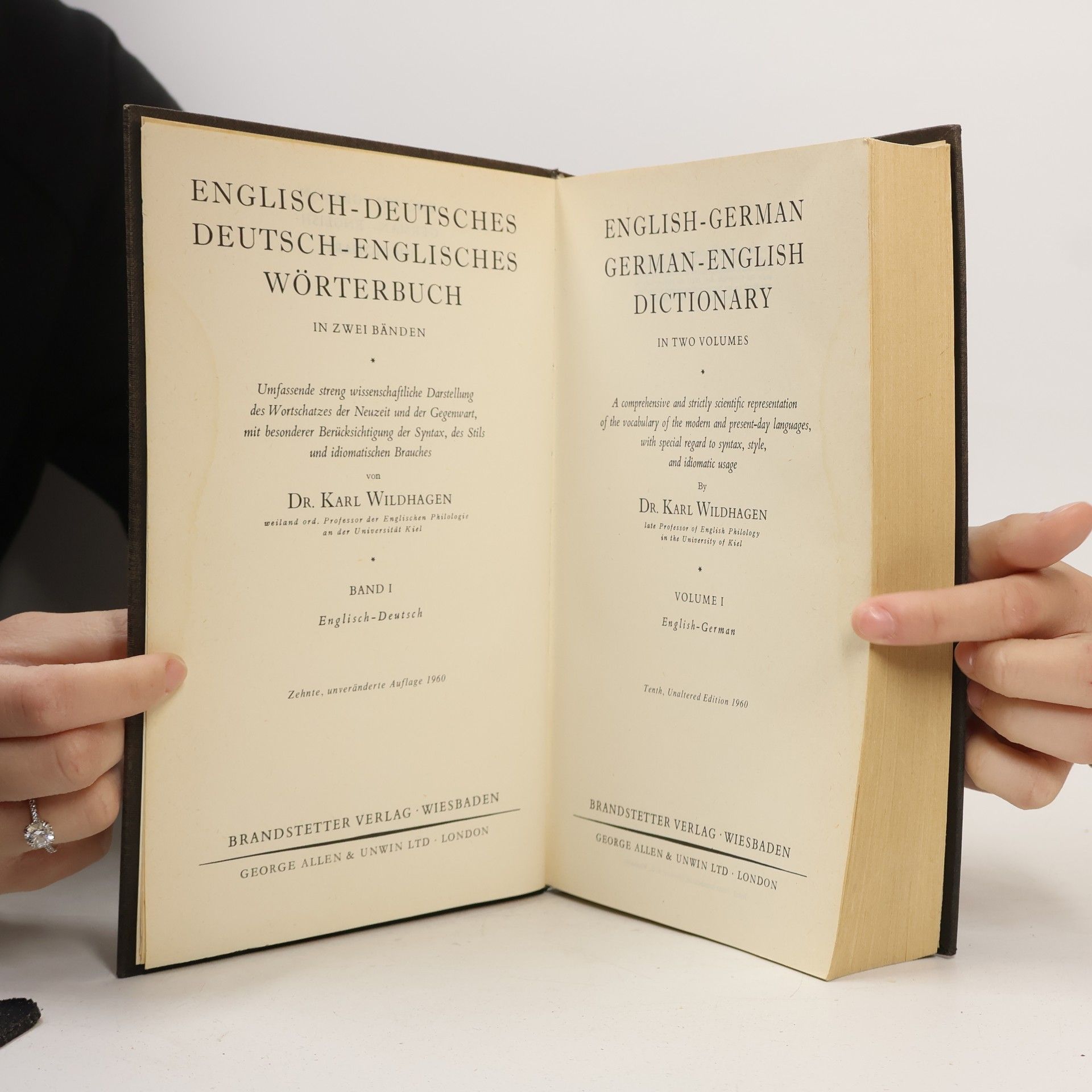 Dr. Karl Wildhagen English-German, German-English Dictionary