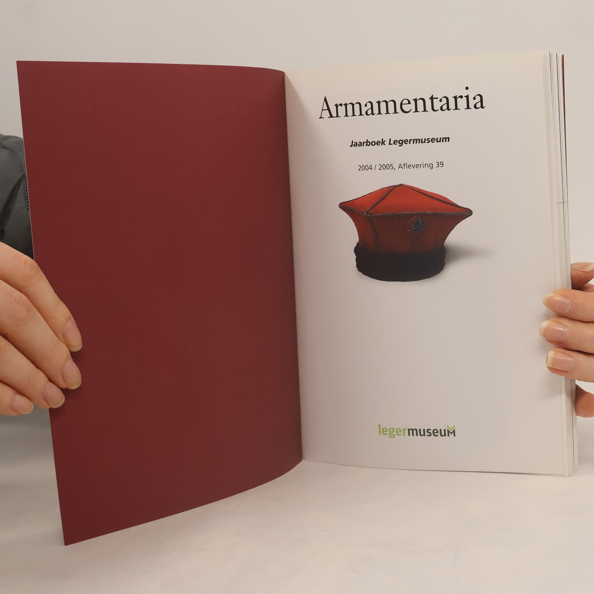 Various authors Armamentaria 2004/2025