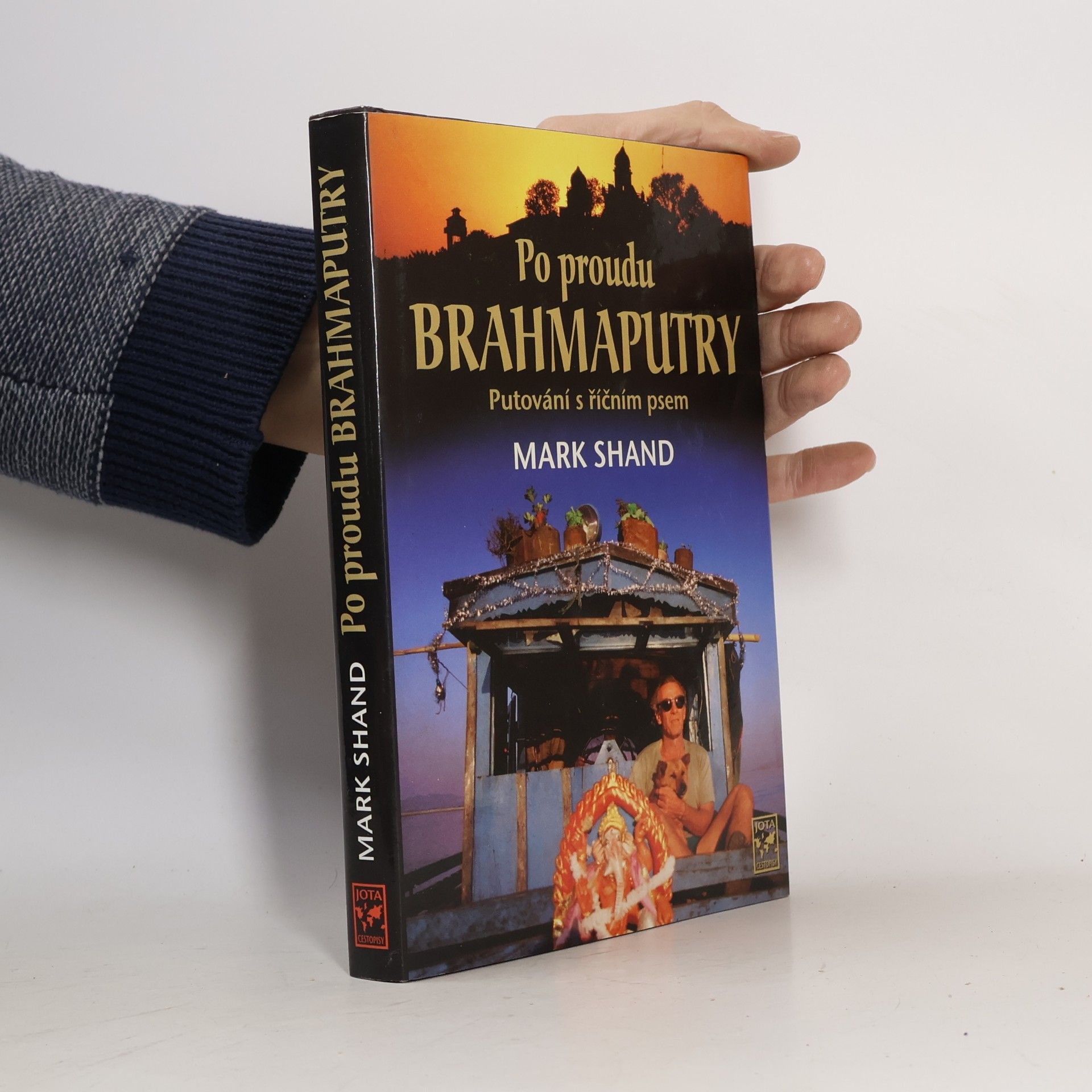 Po proudu Brahmaputry