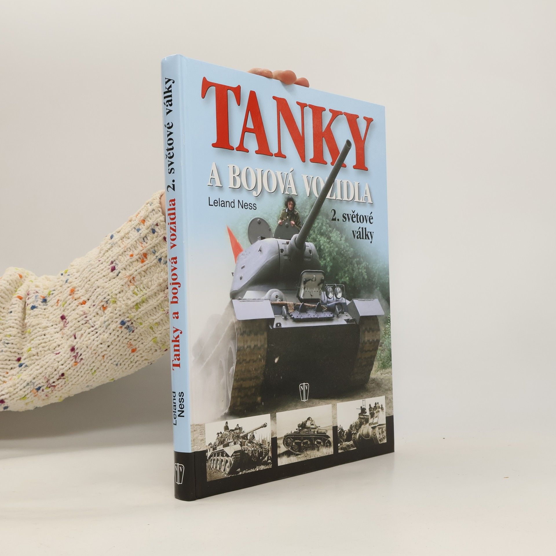 Leland S. Ness Tanky a bojová vozidla 2. světové války