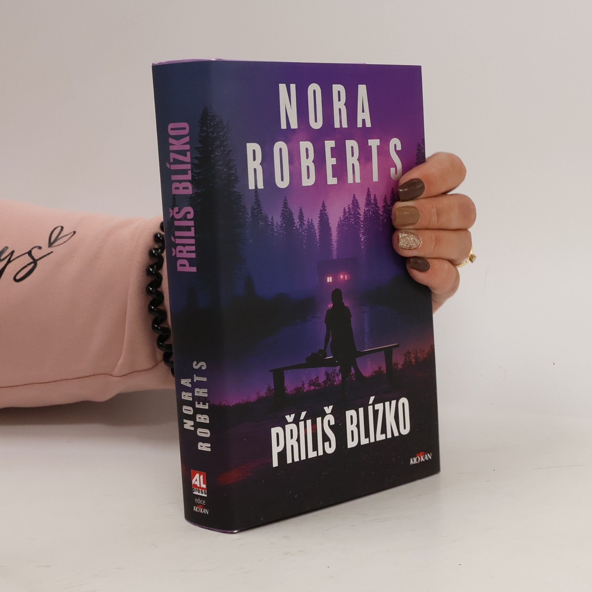Nora Roberts Příliš blízko
