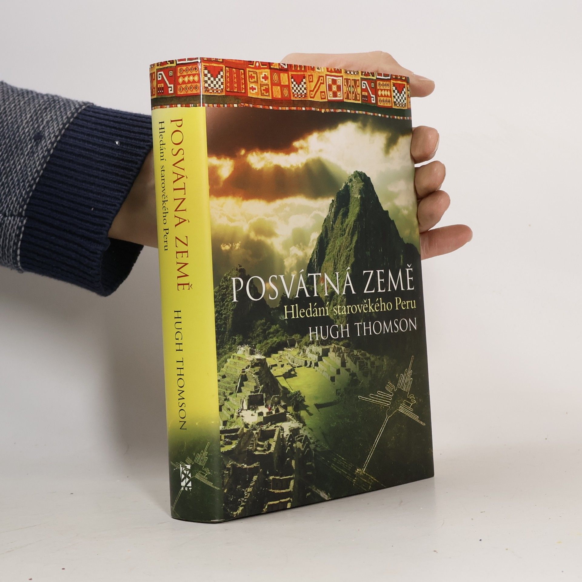 Posvátná země : hledání starověkého Peru