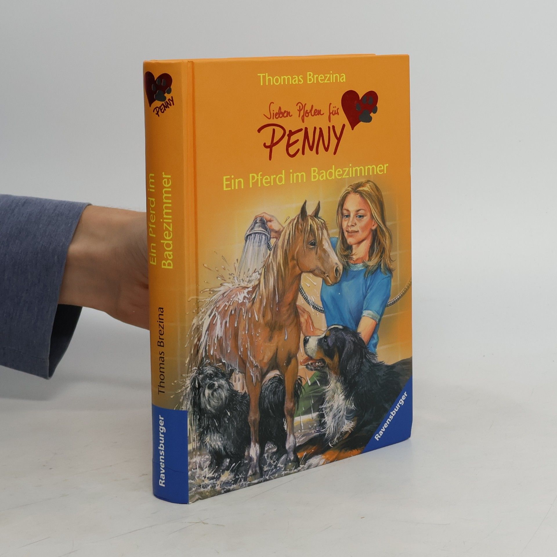Sieben Pfoten für Penny. Ein Pferd im Badezimmer