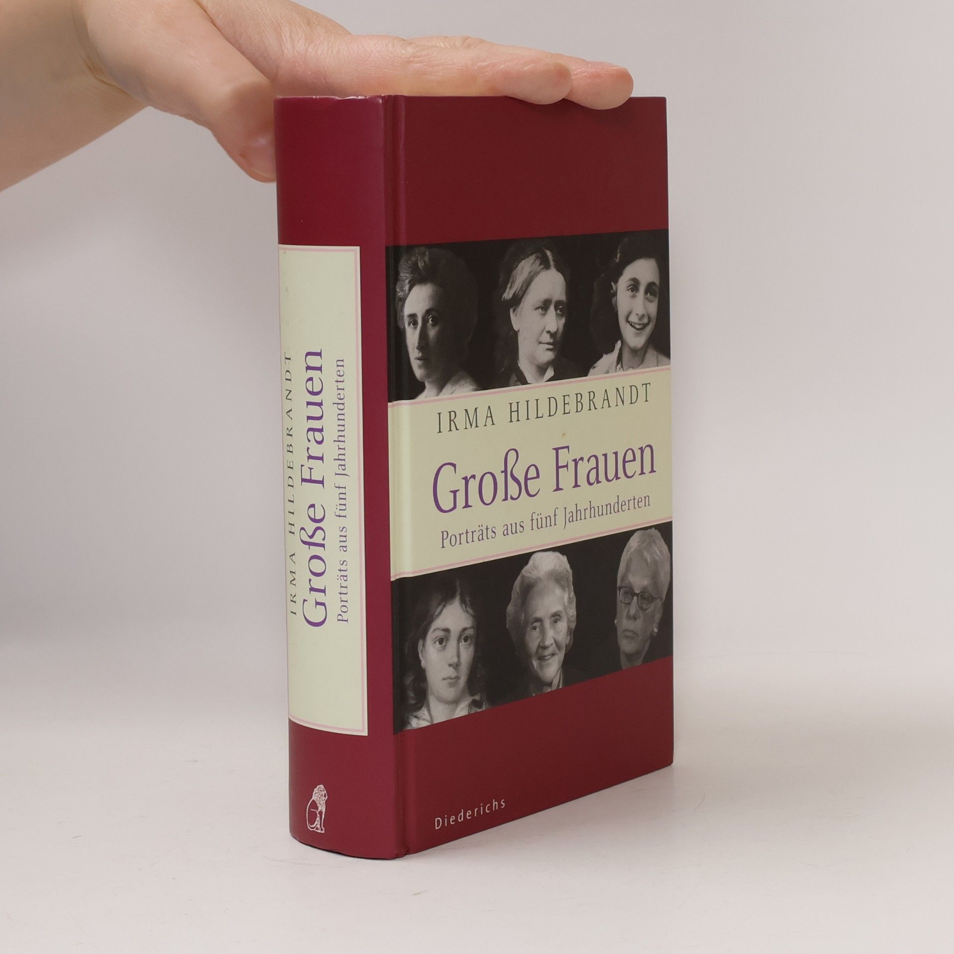 Große Frauen