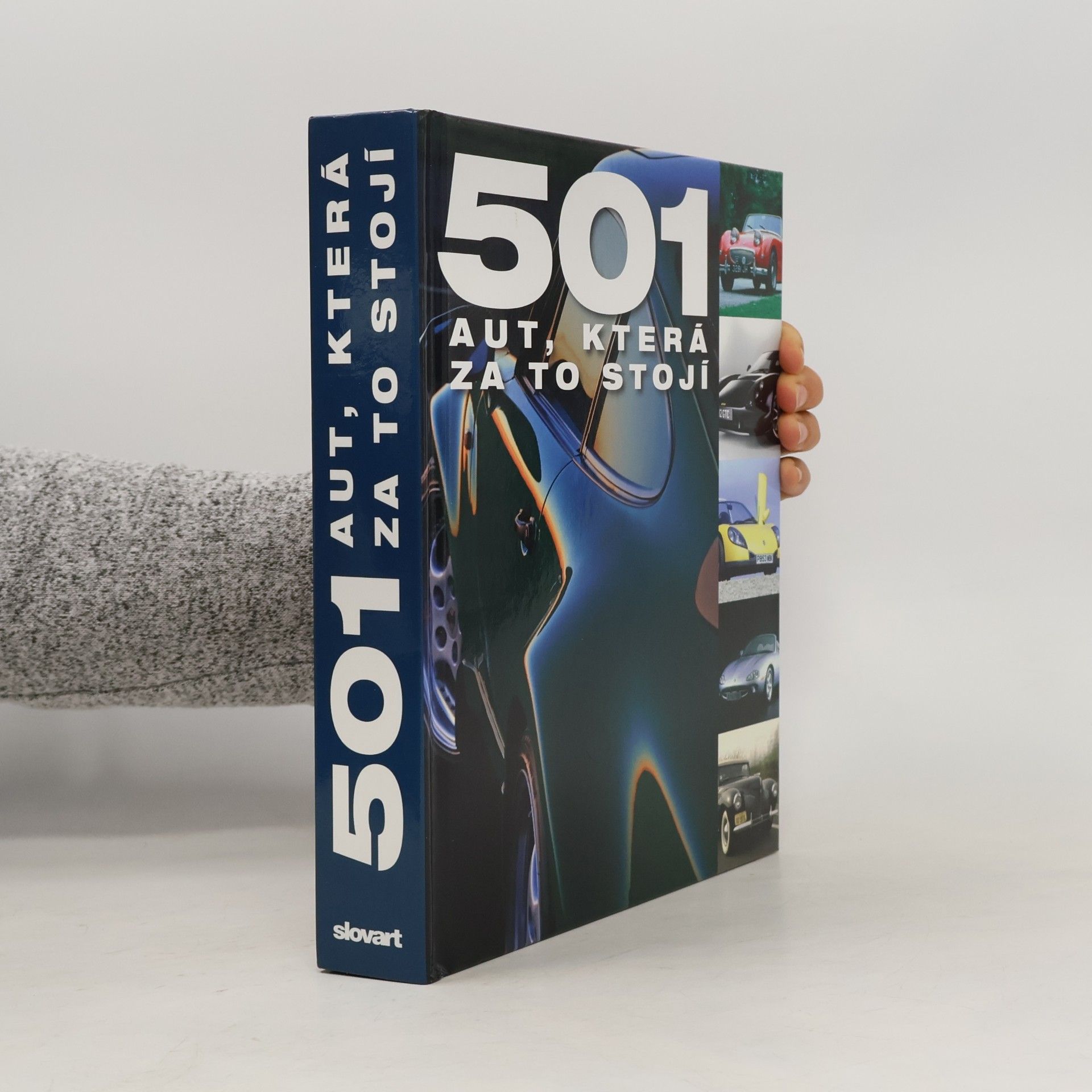 Fid Backhouse 501 aut, která za to stojí