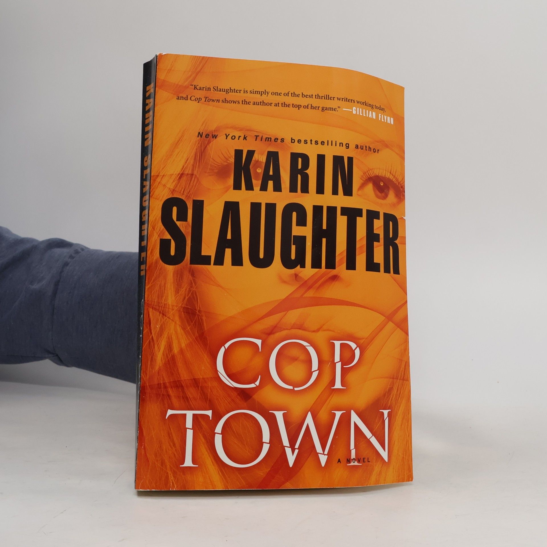 Karin Slaughter Cop Town