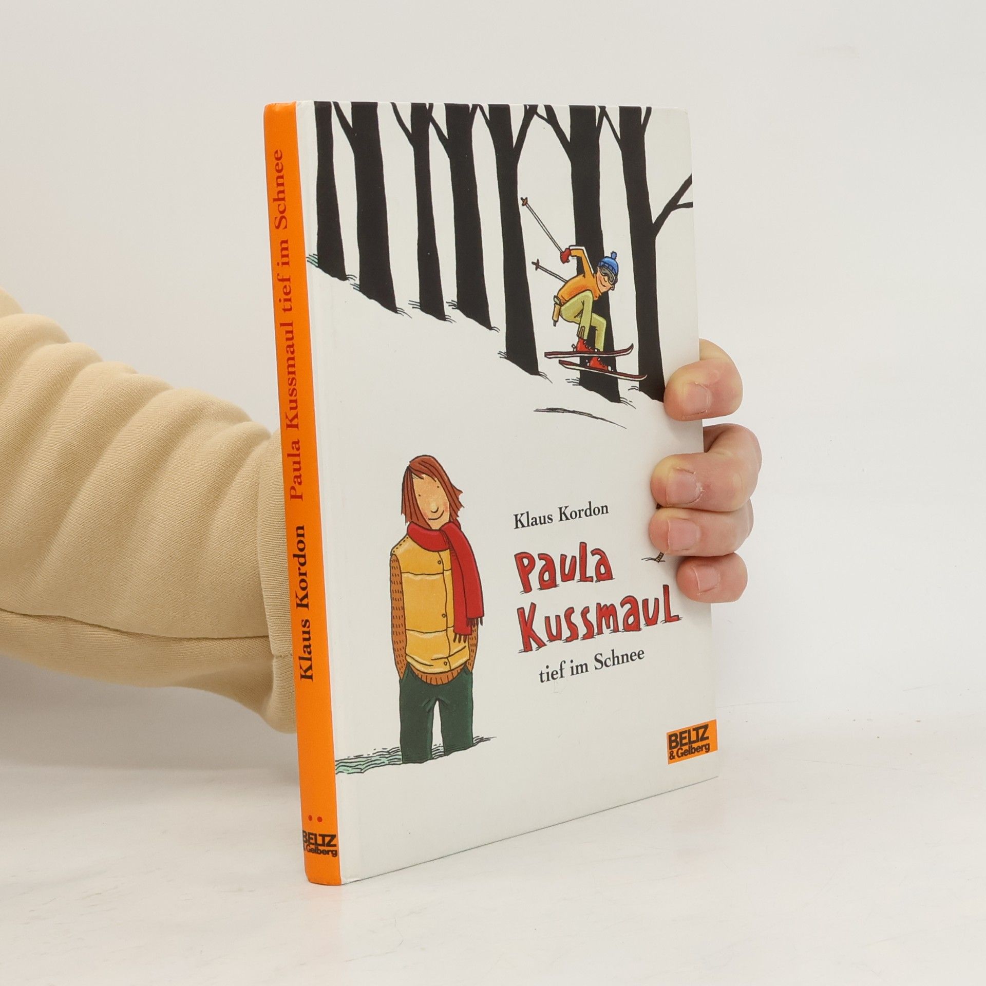 Paula Kussmaul tief im Schnee
